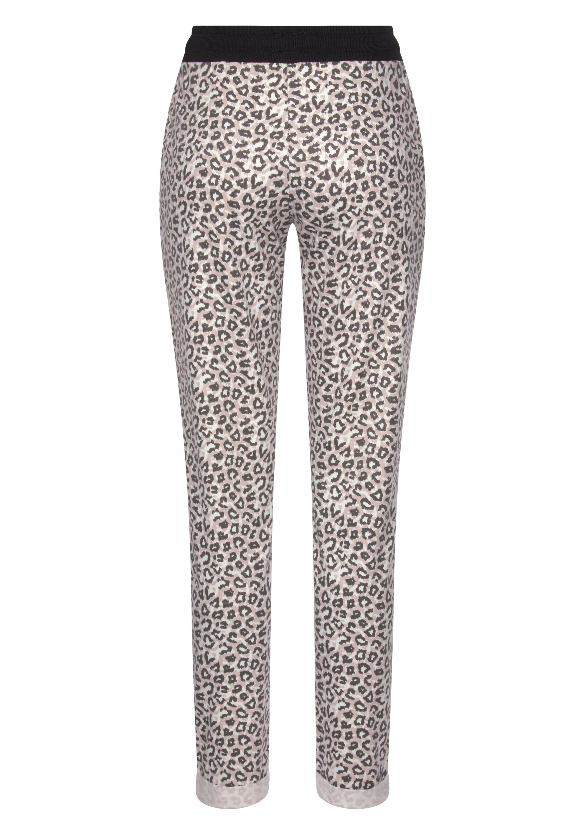 Lascana Loungebroek met modieuze omslagzoom, loungepak