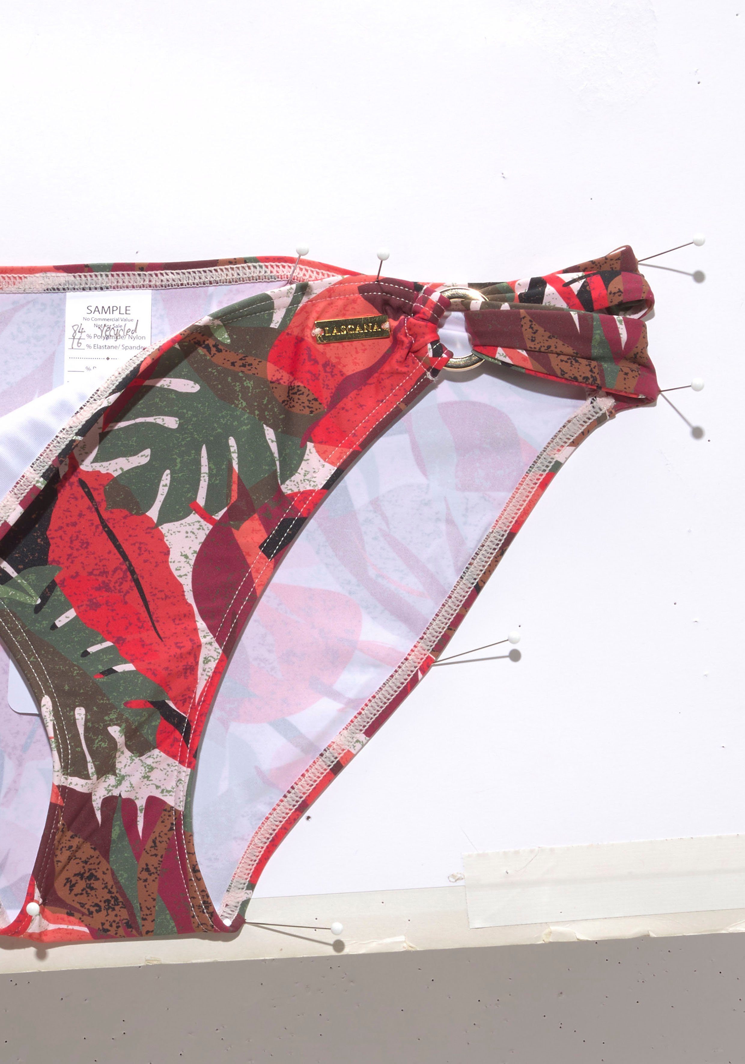 Lascana Bikinibroekje AVA in tropisch design