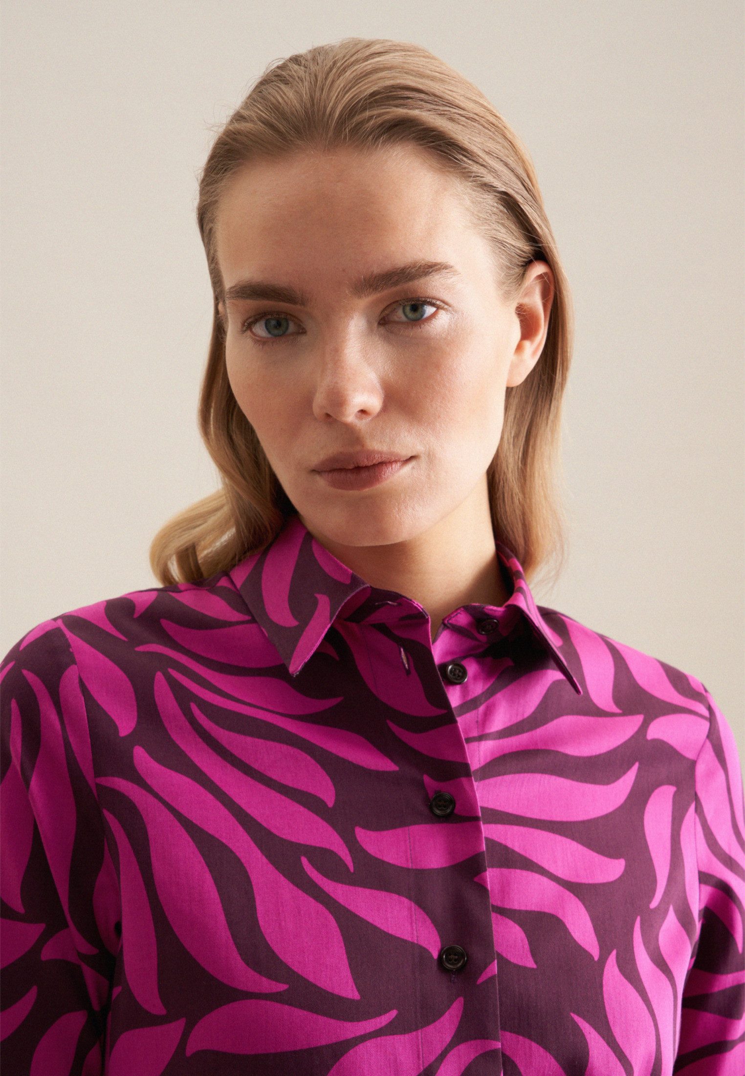 seidensticker Overhemdblouse Zwarte roos Lange mouwen kraag print