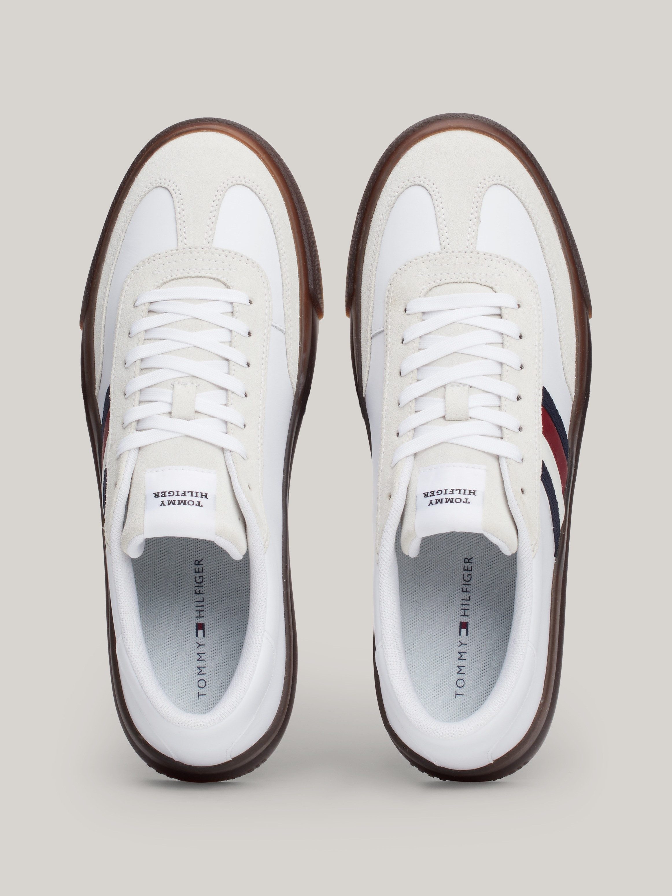 Tommy Hilfiger Sneakers TH CUPSET TERRACE , vrijetijdsschoen, lage schoen, veterschoen met zijstrepen