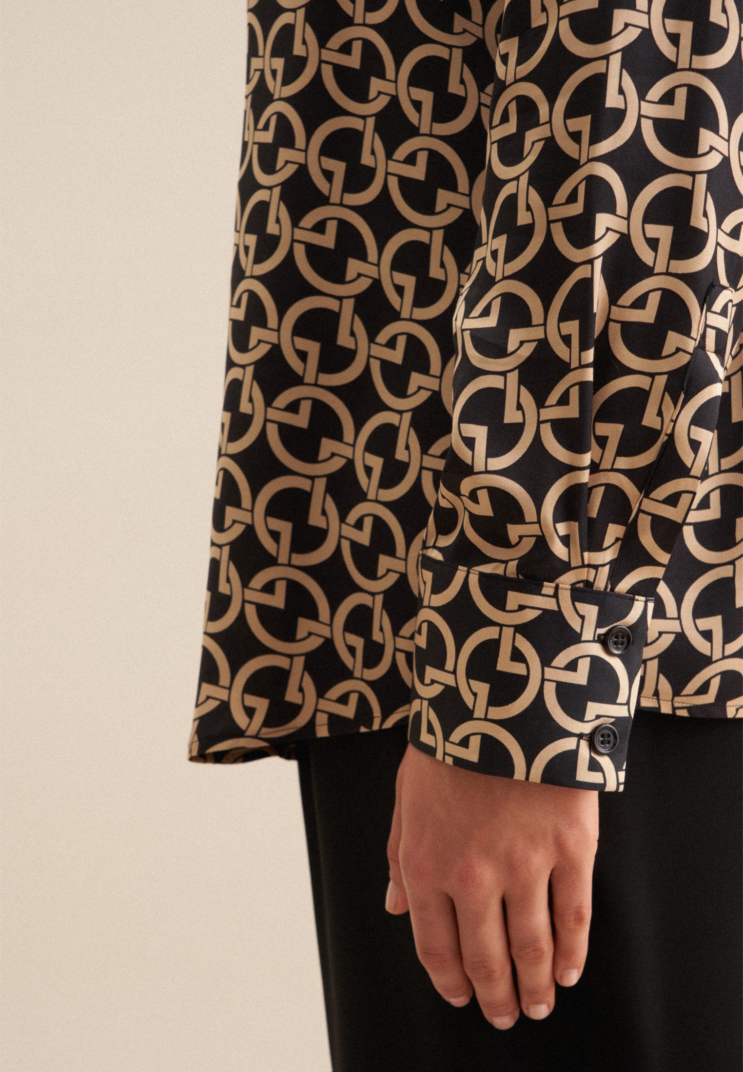 seidensticker Overhemdblouse Zwarte roos Lange mouwen kraag print