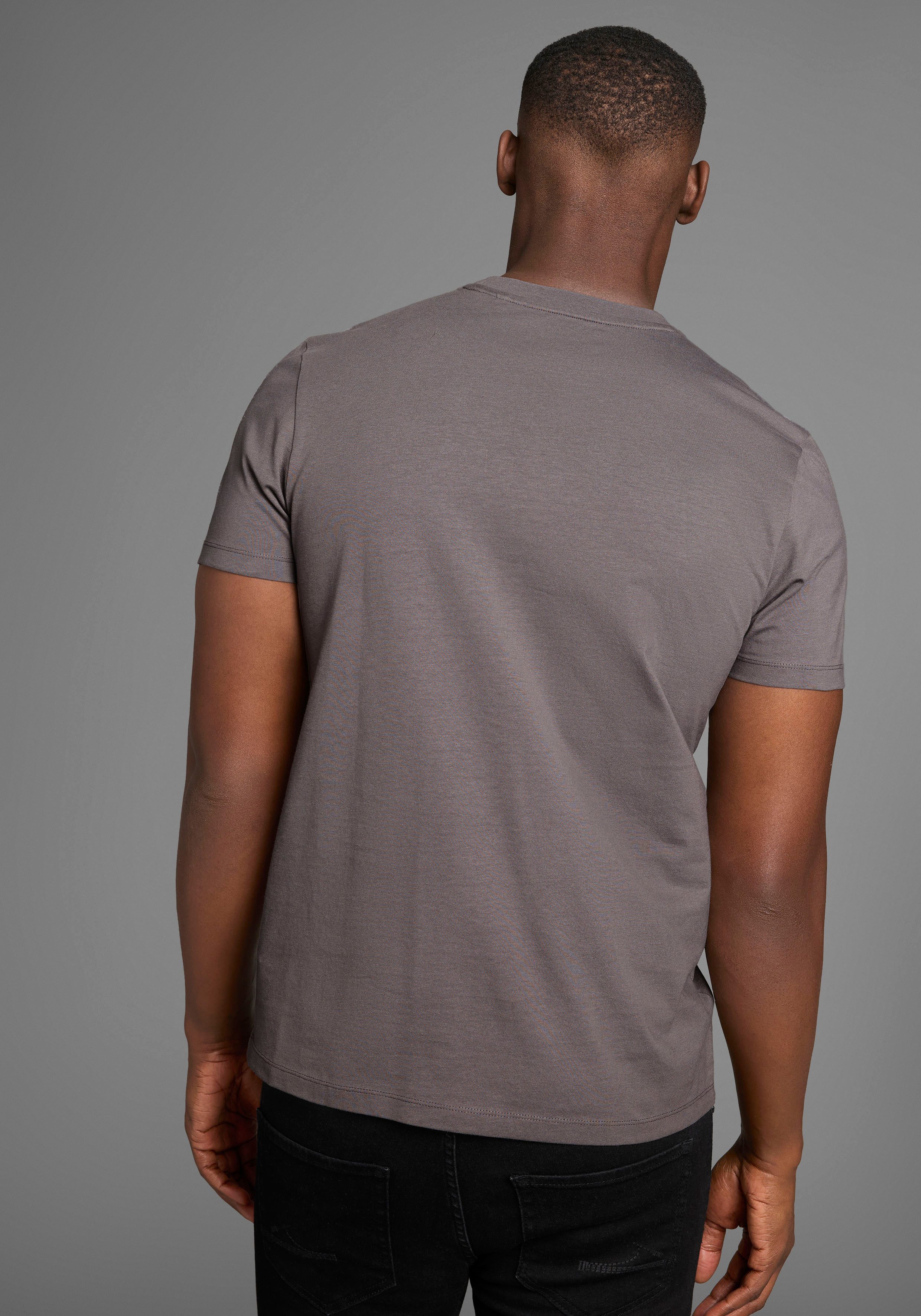 DELMAO T-shirt met sportief-maritieme merkopdruk