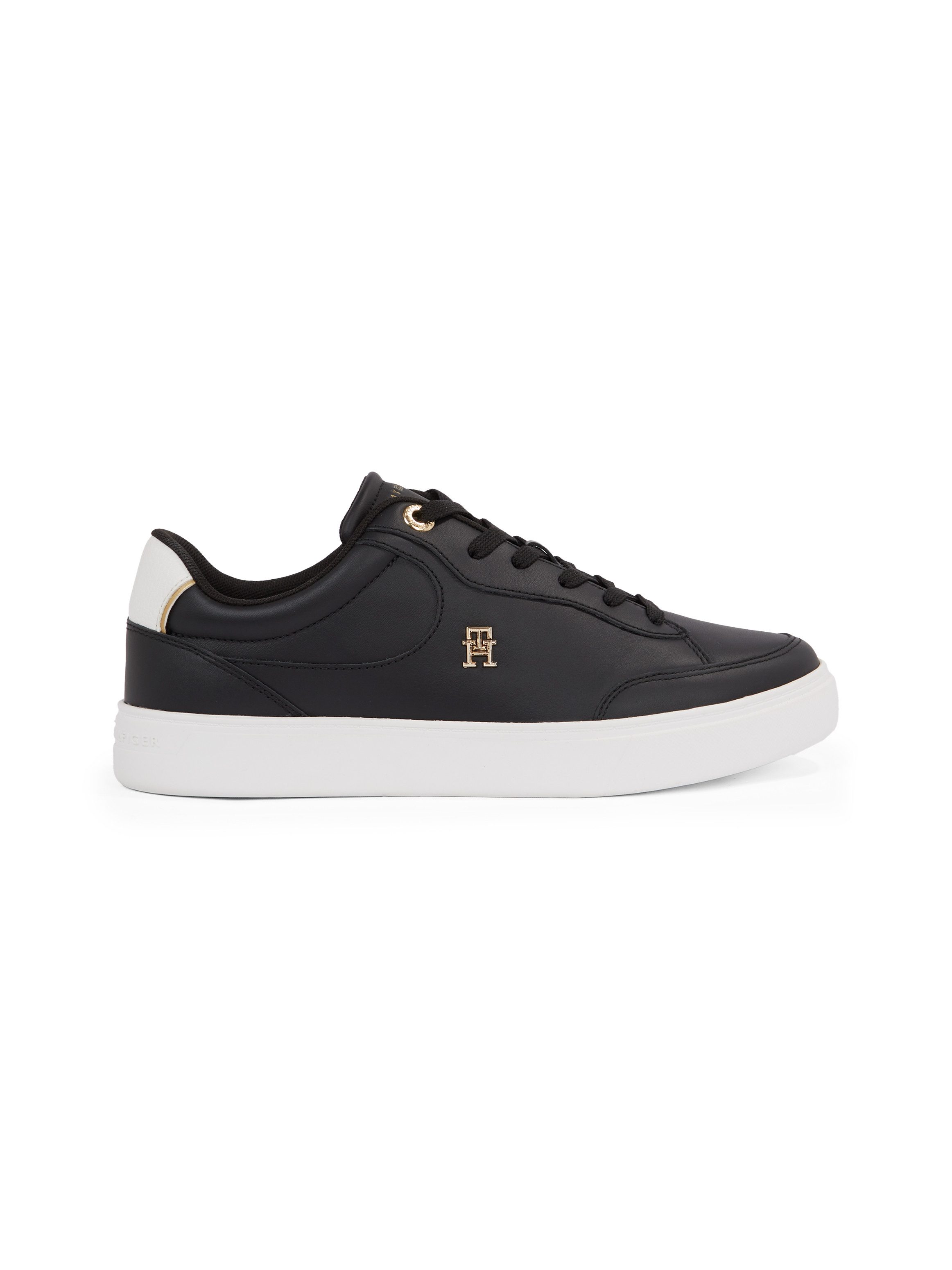 Tommy Hilfiger Plateausneakers ESSENTIAL CHIC COURT SNEAKER vrijetijdsschoen, veterschoen, lage schoen met th-sieraad