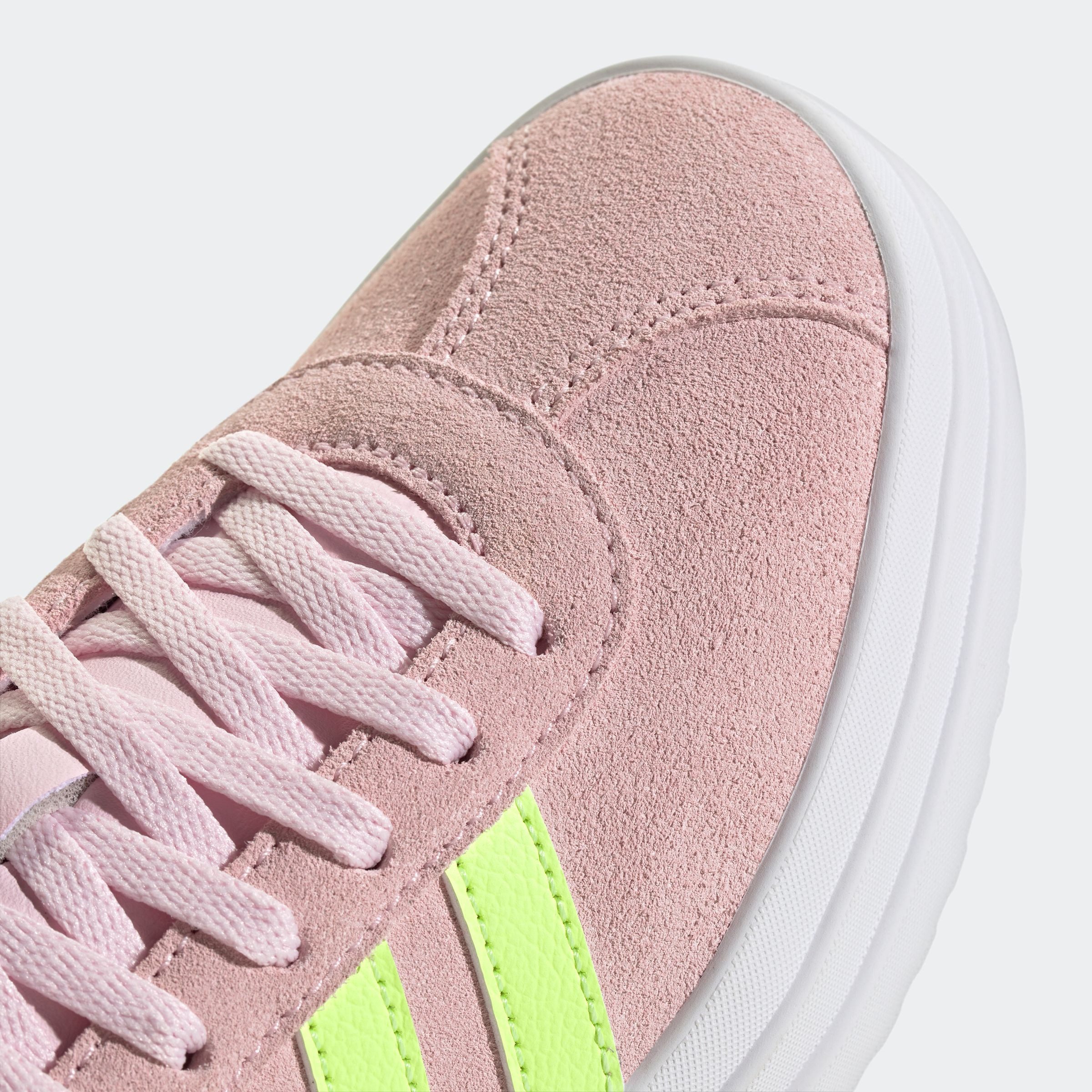 adidas Sportswear Plateausneakers VL COURT BOLD LIFESTYLE KIDS Design in de voetsporen van de adidas Gazelle Bold