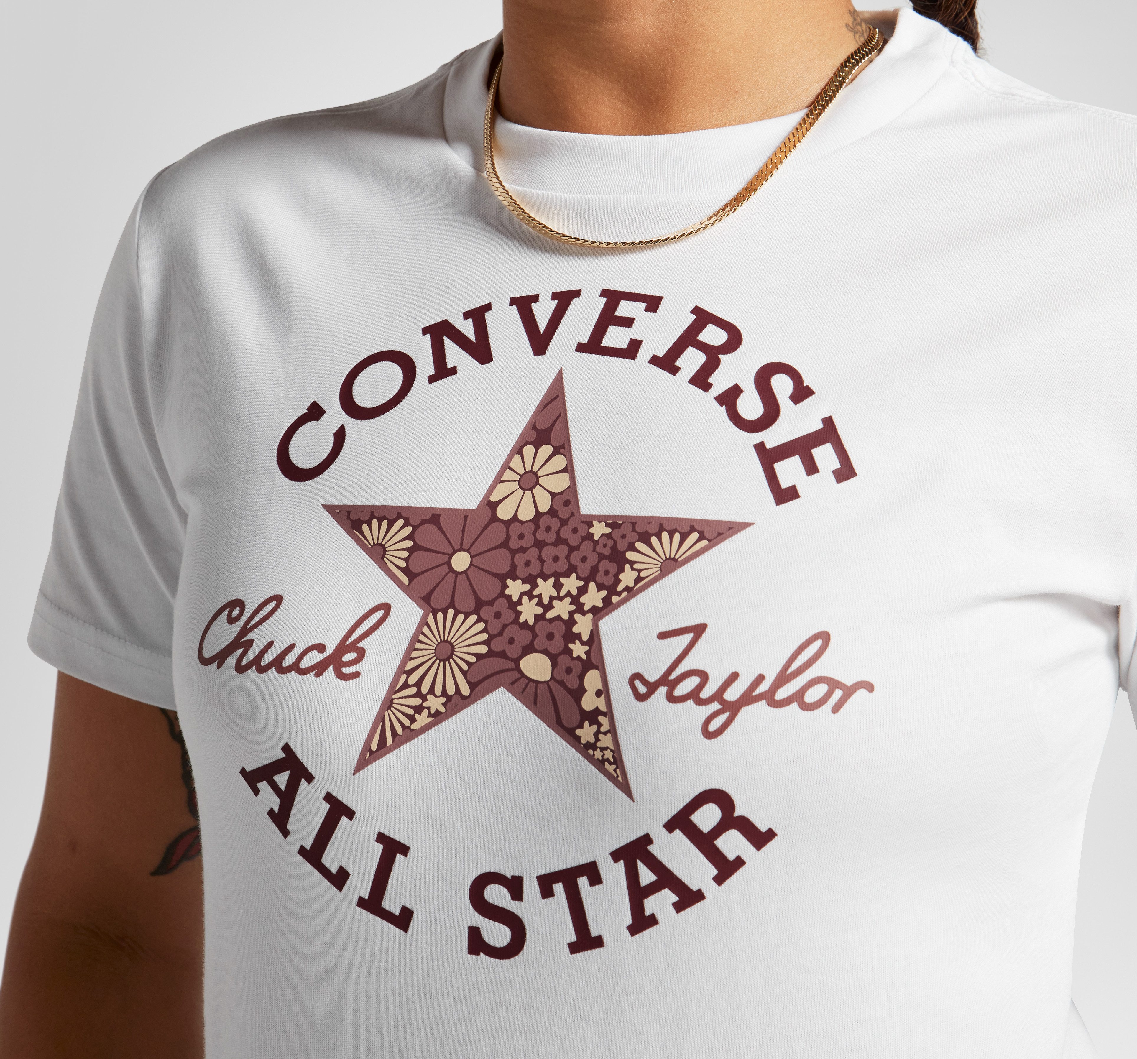 Converse T-shirt WOMEN'S FLORAL PATCH T-SHIRT