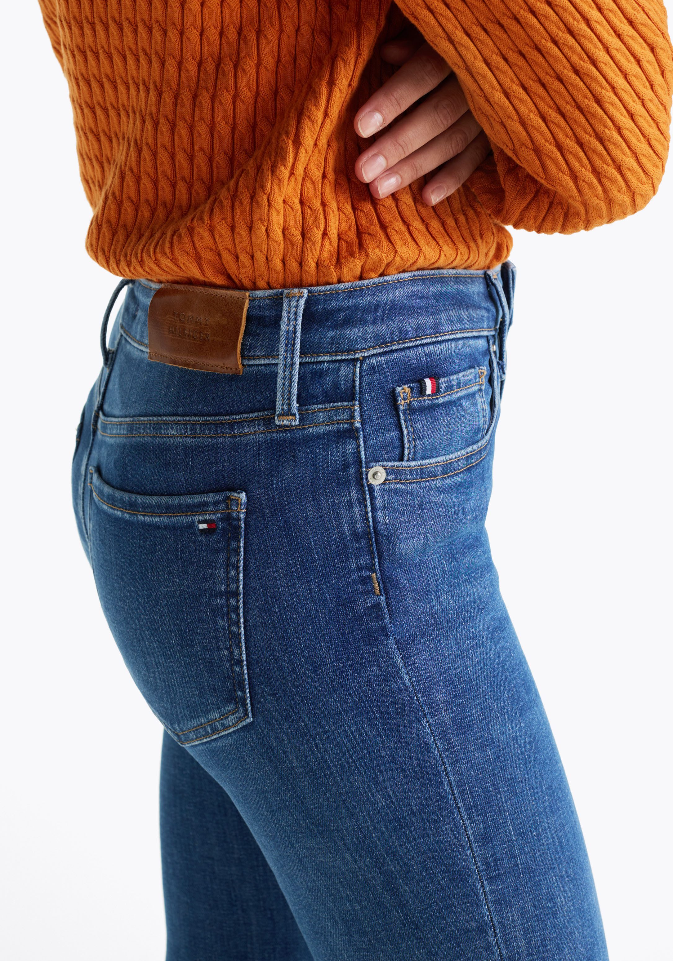Tommy Hilfiger Skinny fit jeans HERITAGE COMO SKINNY RW met tommy hilfiger logo-badge (TH FLEX COMO SKINNY RW)