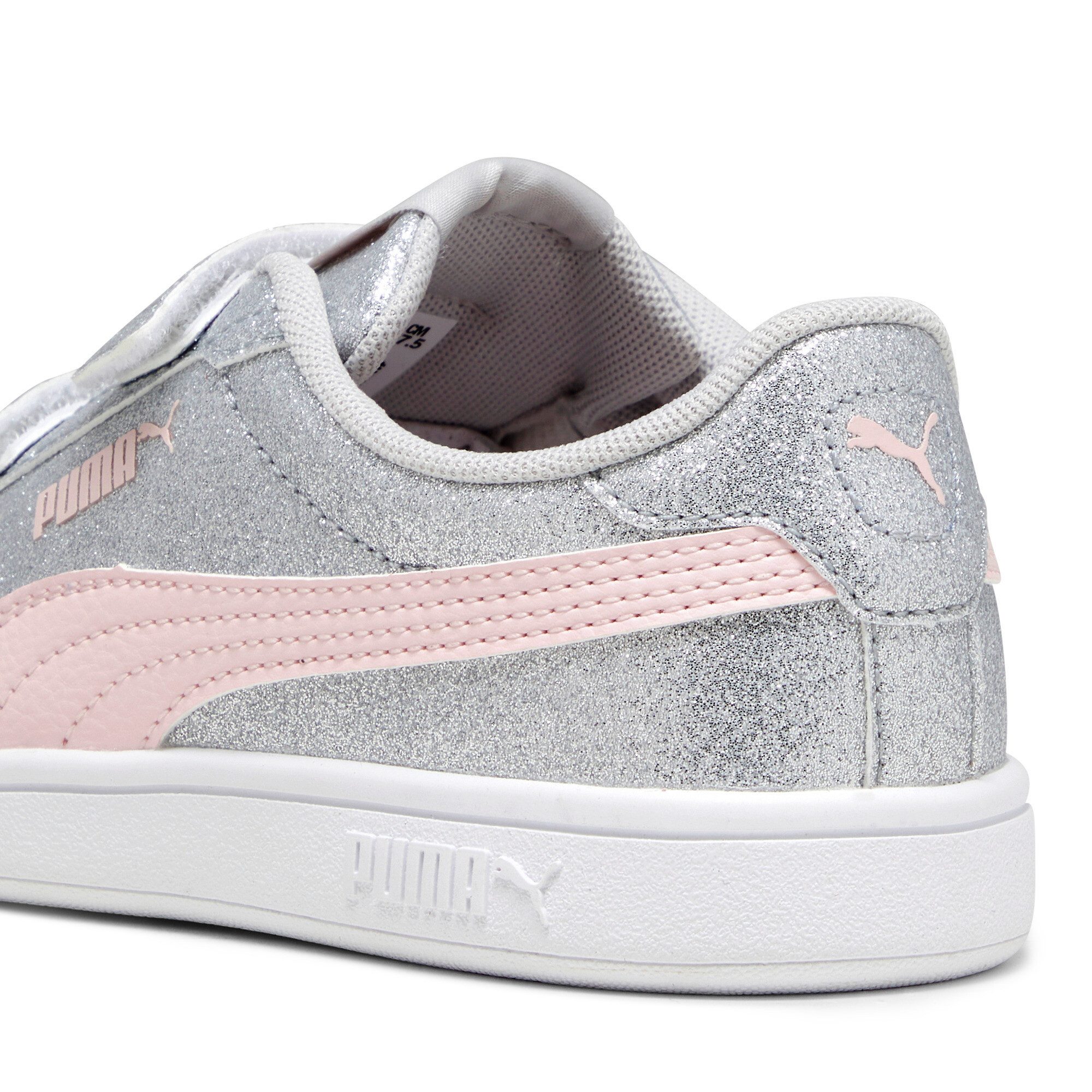 PUMA Sneakers