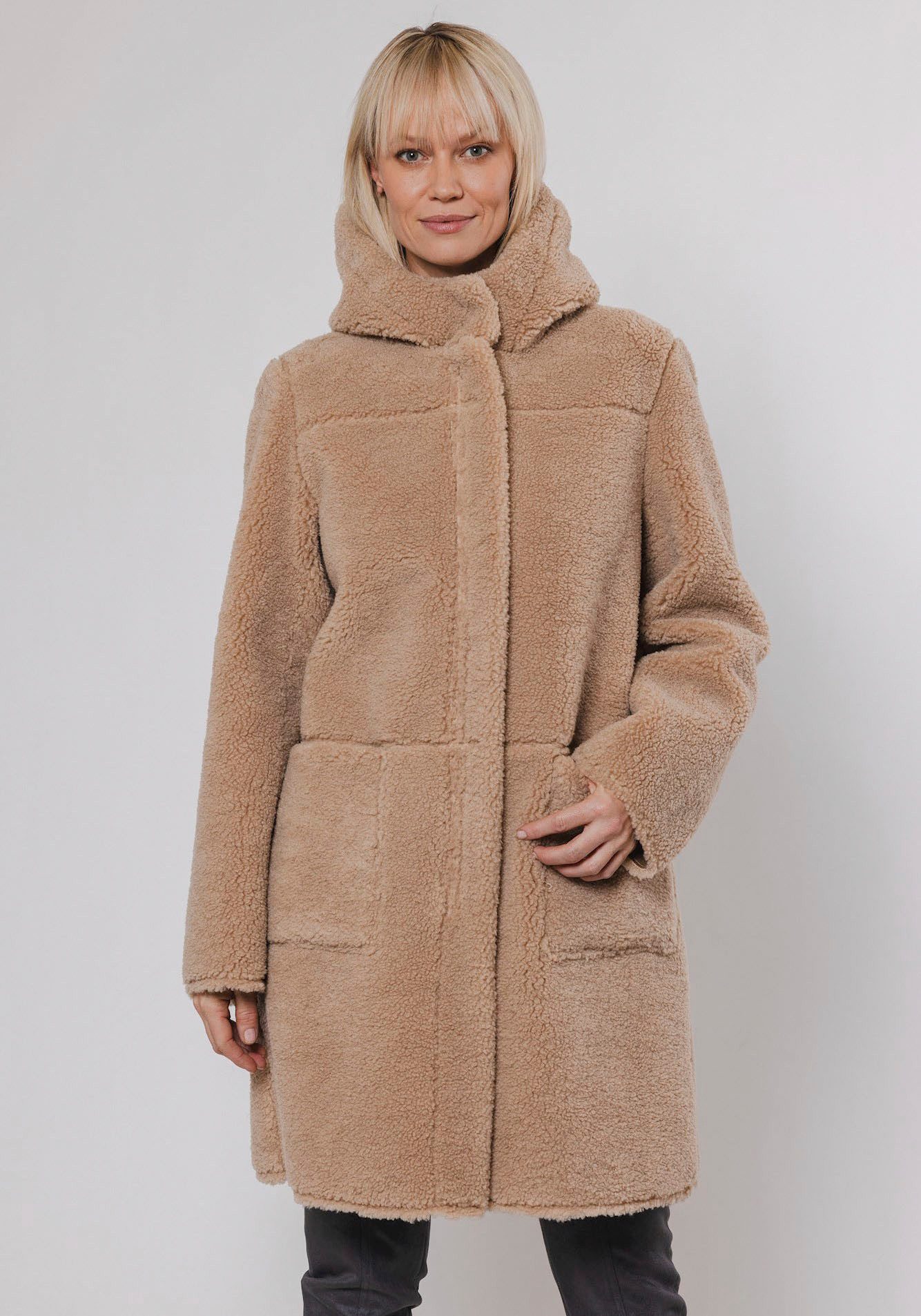 Rino & Pelle Korte jas met imitatieleren details