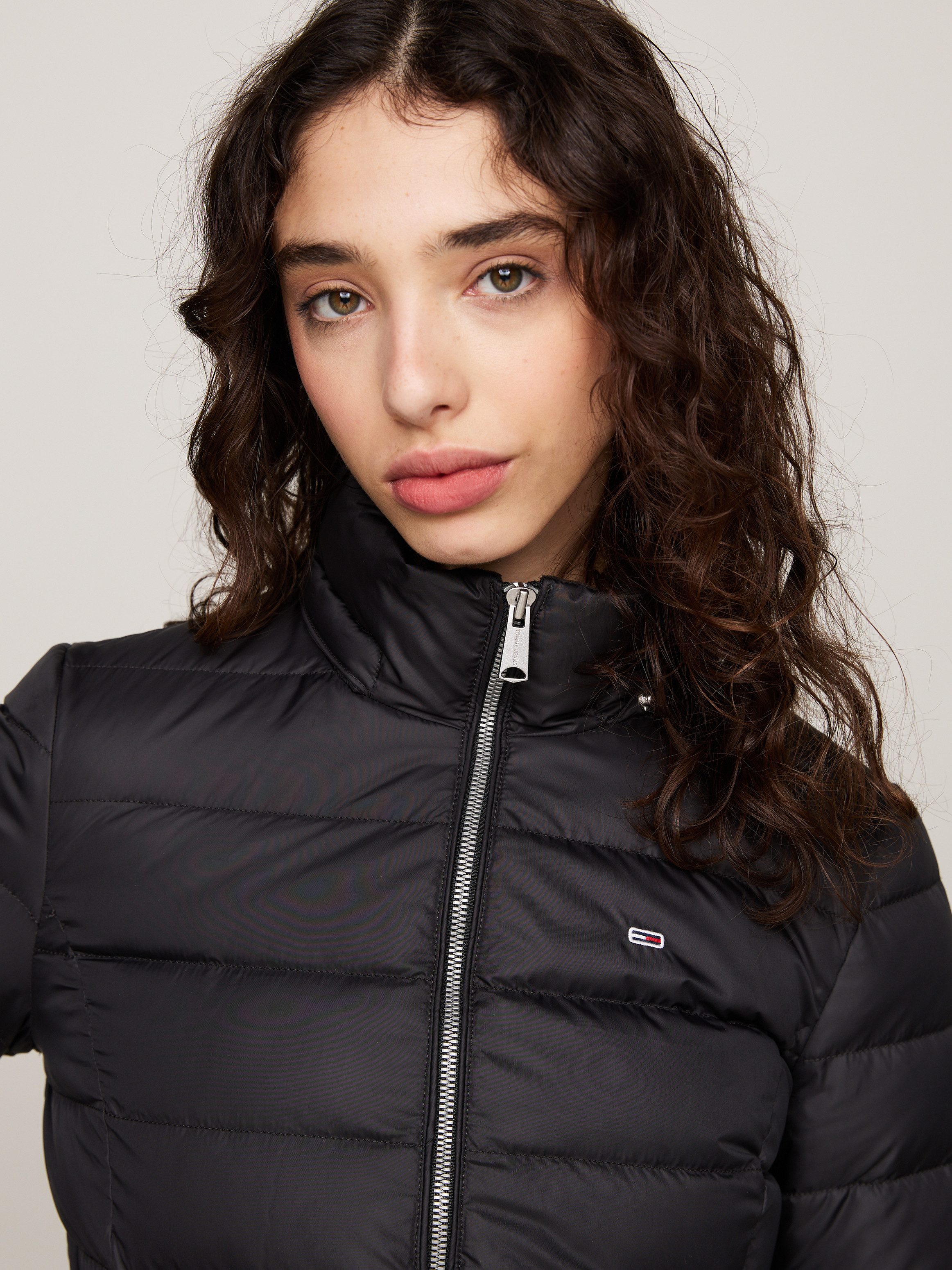 Tommy Jeans Curve Gewatteerde jas TJW BASIC HOODED DOWN JACKET EXT