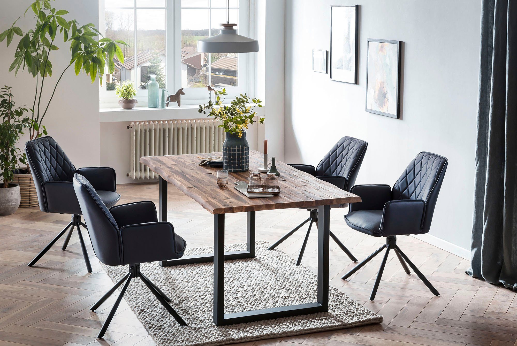 SalesFever Eetkamerstoel Vancouver armstoel Eetkamerstoel, rugleuning met ruitstepping, 360° draaifunctie (set, 2 stuks)