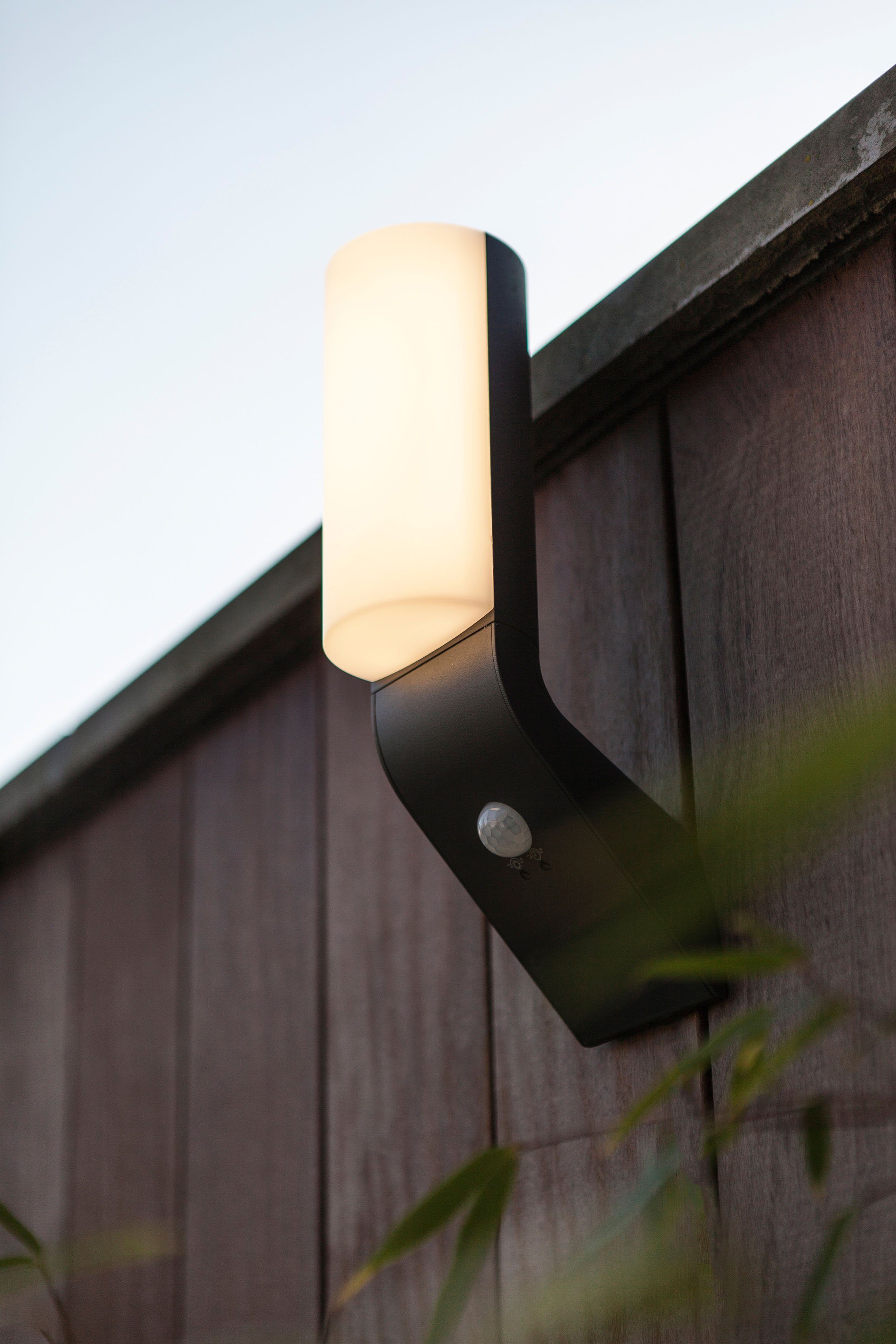 LUTEC Ledwandlamp voor buiten BATI Bewegingsmelder (1 stuk)