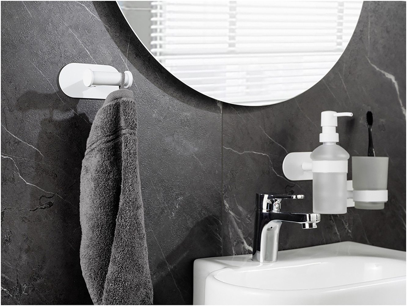 WENKO Dubbele haak Turbo-Loc® model Duo Orea van roestvrij staal voor handdoeken, bevestiging zonder boren