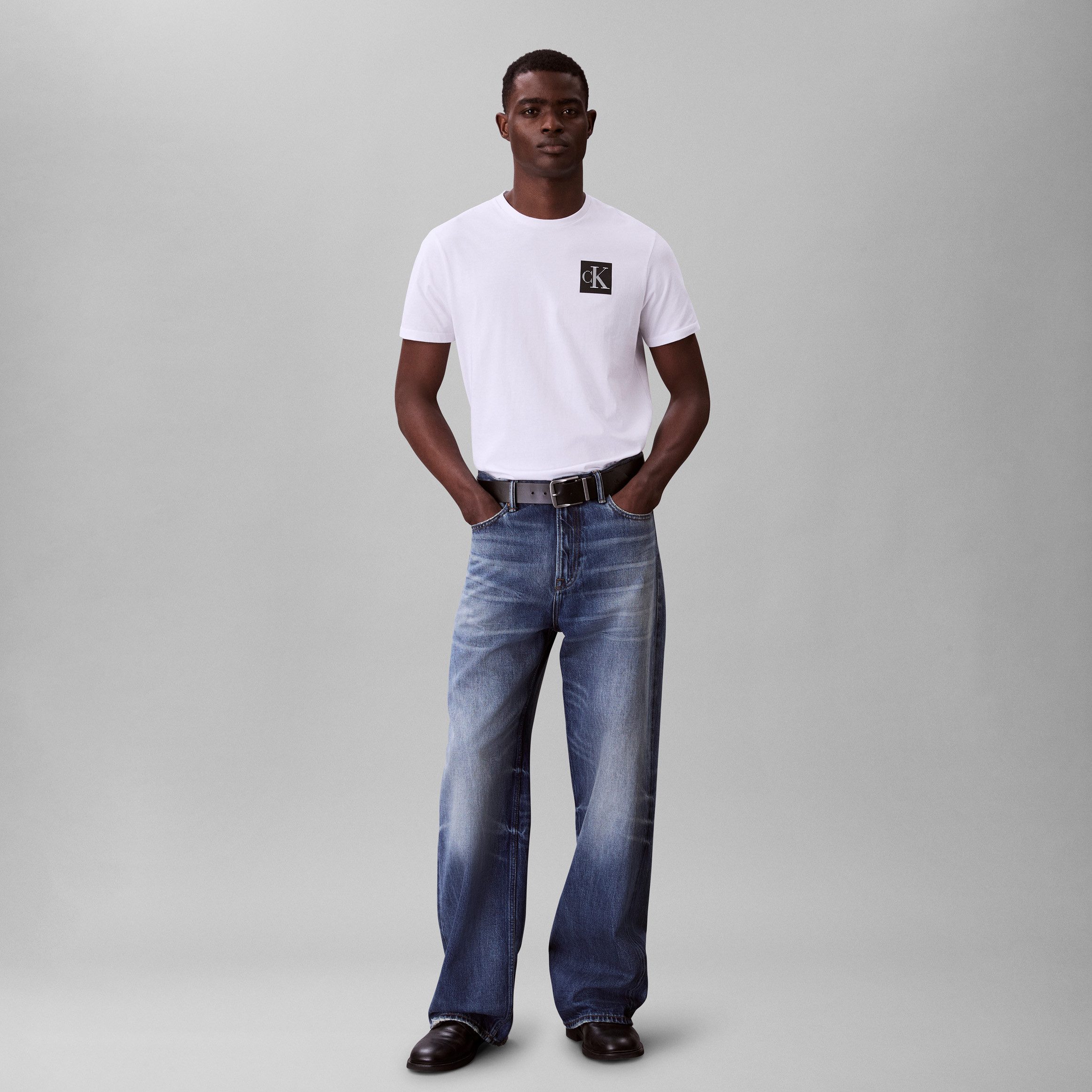 Calvin Klein T-shirt SS GRDNT MNGRM E LG
