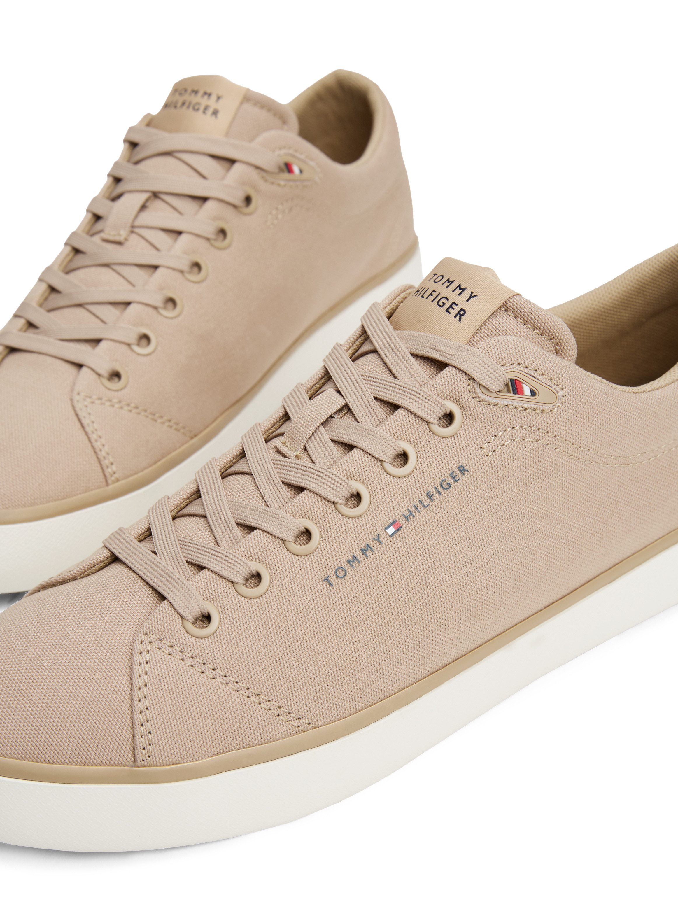 Tommy Hilfiger Sneakers TH HI VULC LOW CORE CANVAS , vrijetijdsschoen, lage schoen, veterschoenen met zacht gepolsterde schacht