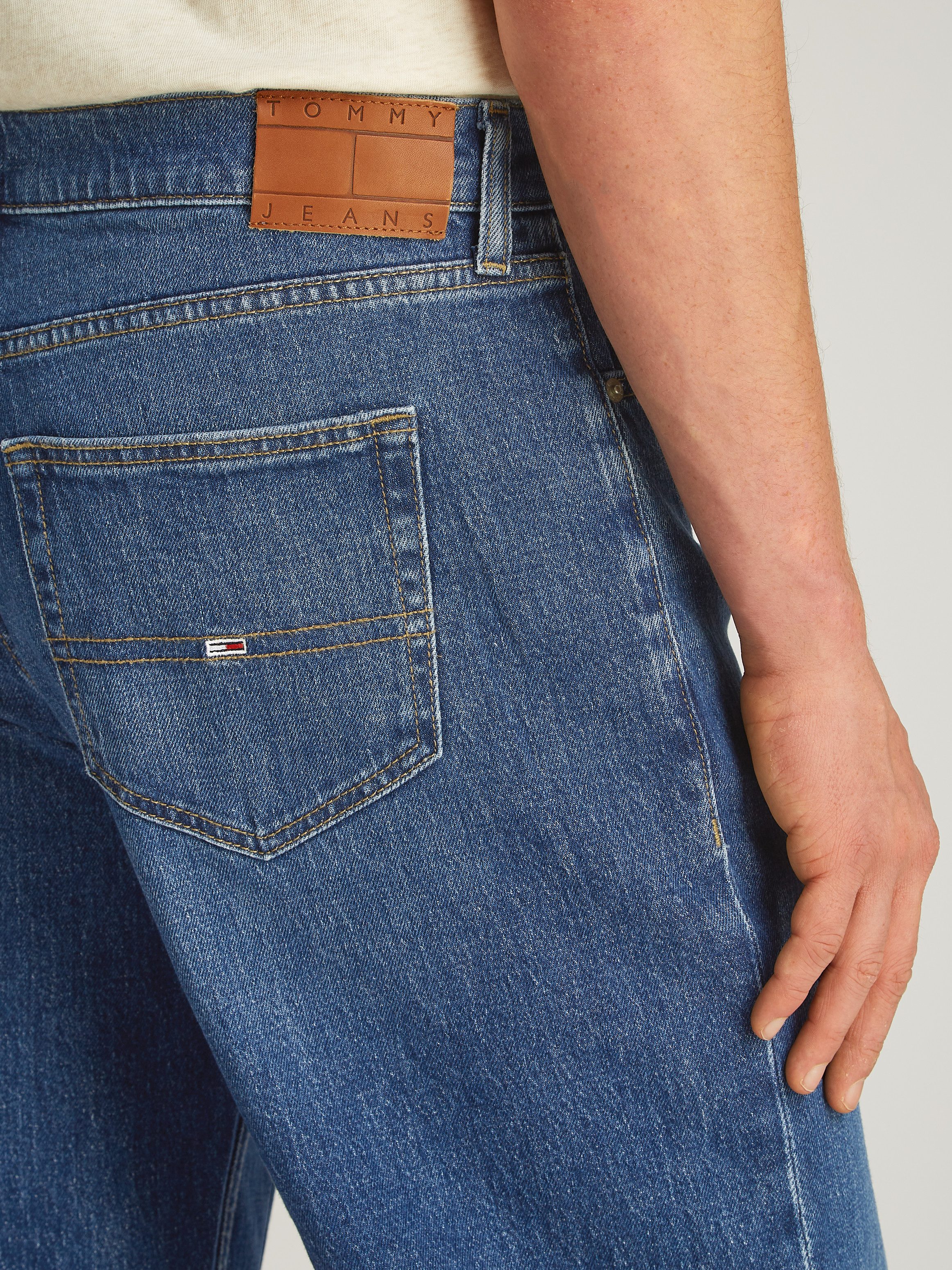 TOMMY JEANS Loose fit jeans Jamie Loose Straight
