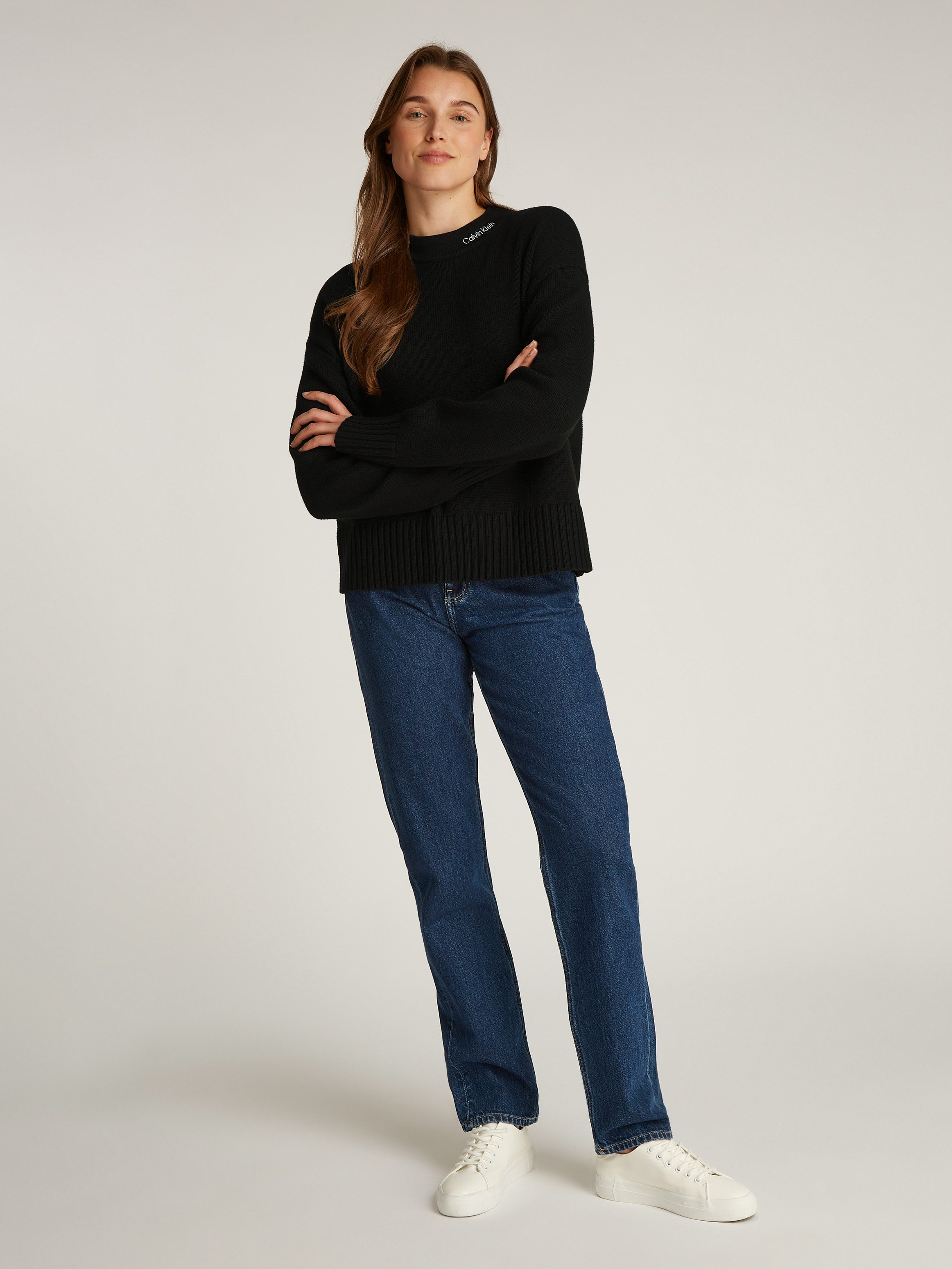 Calvin Klein Gebreide trui LOGO EMBRO SWEATER met geborduurd logo