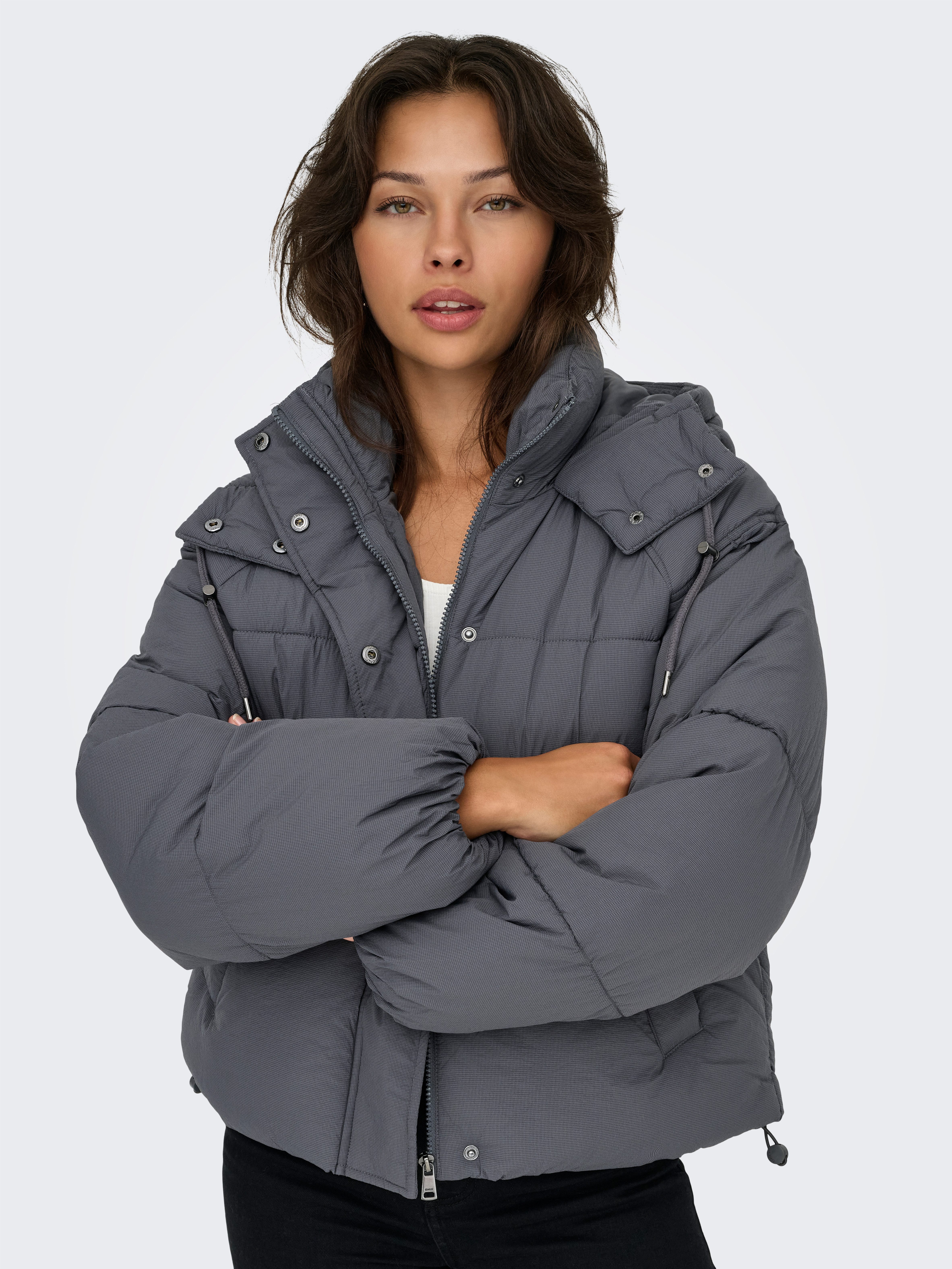 Only Gewatteerde jas ONLHOPE SHORT PUFFER JACKET CC OTW