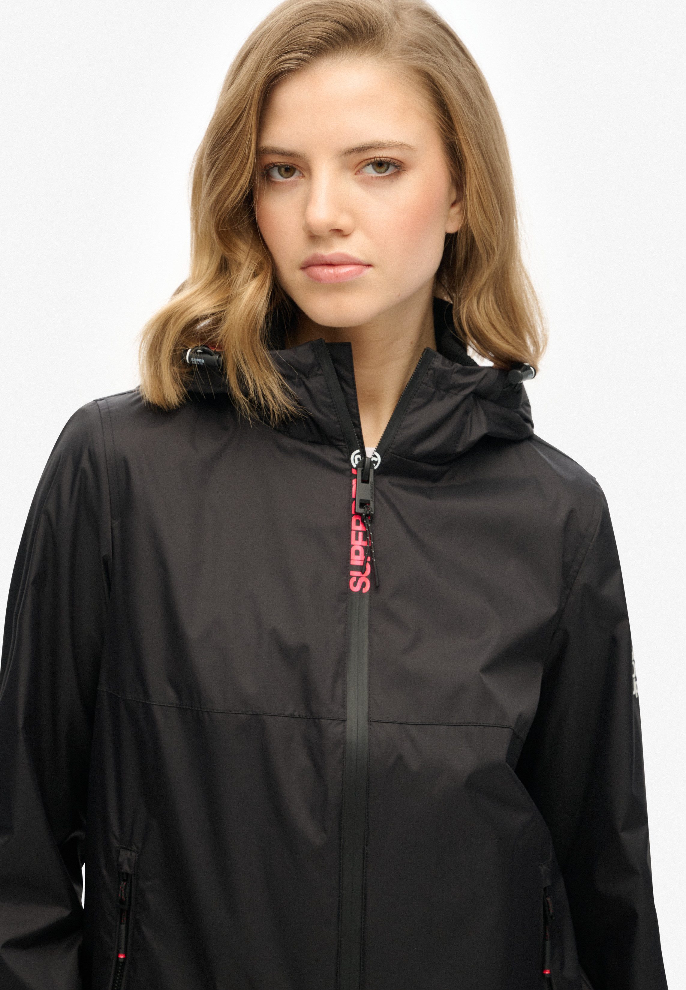 Superdry Outdoorjack HOODED LOGO WINDBREAKER JACKET