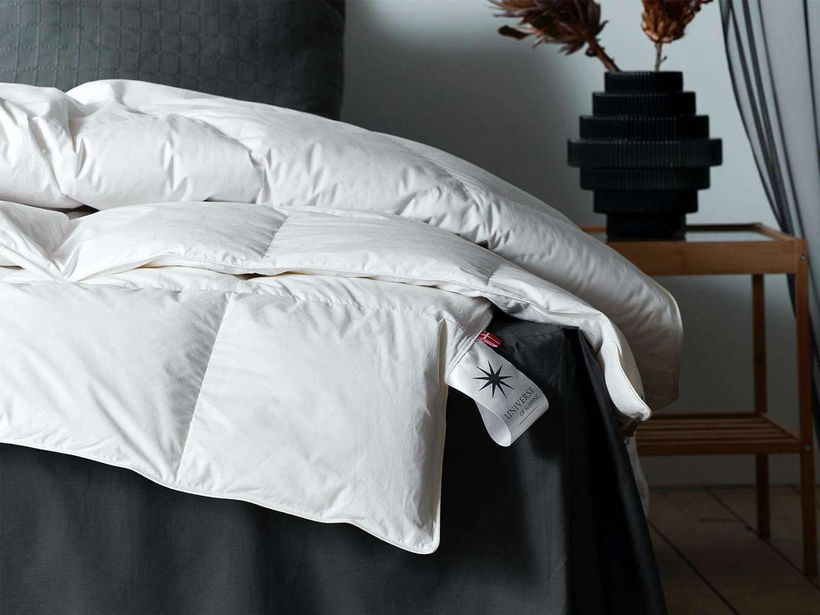 UNIVERSE OF SLEEPING Synthetisch dekbed Pegasus, onderhoudsvriendelijk, allergievriendelijk, 3 warmtestanden, Made in Denmark Normaal