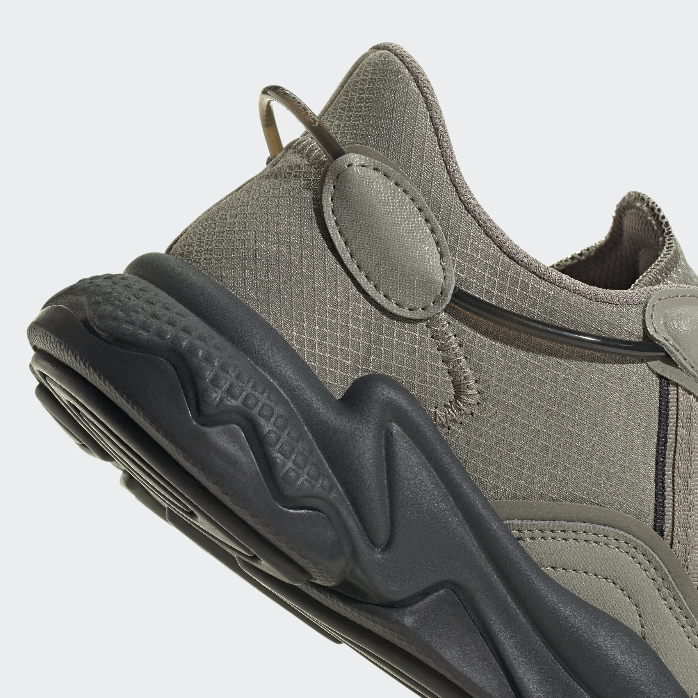 adidas Originals Sneakers OZWEEGO