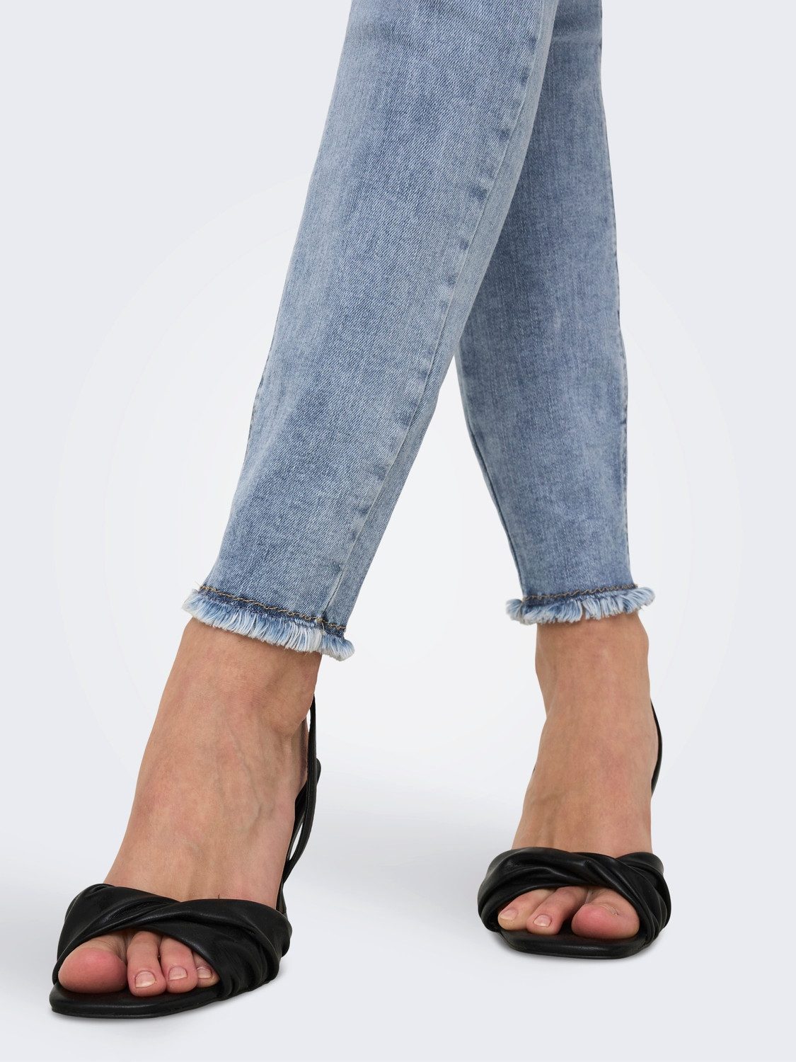 Only Ankle jeans ONLBLUSH MID SK ANK RAW DNM REA694 NOOS