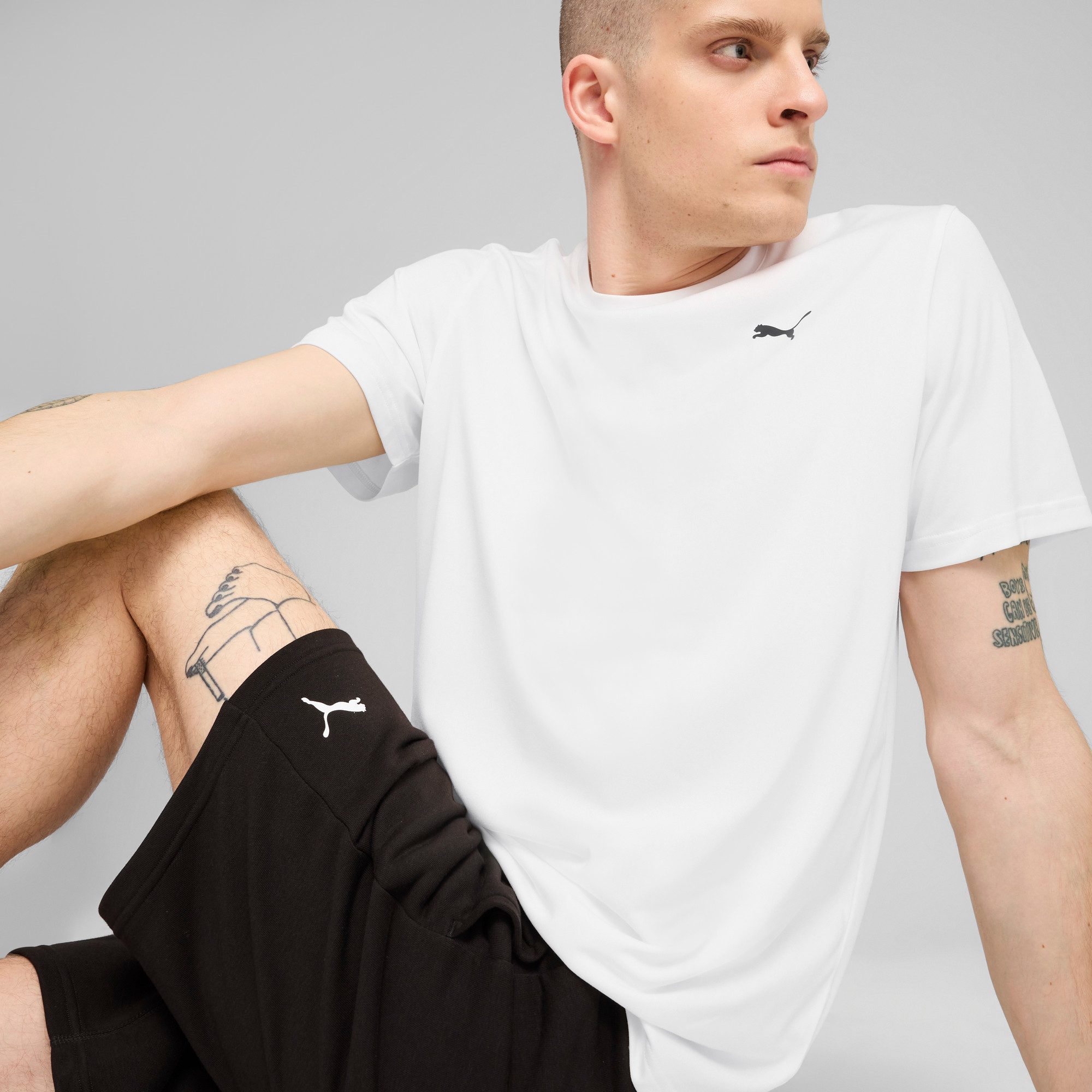 PUMA Trainingsshirt M TAD ESSENTIALS SOLID CAT TEE (LC SMALL CAT)