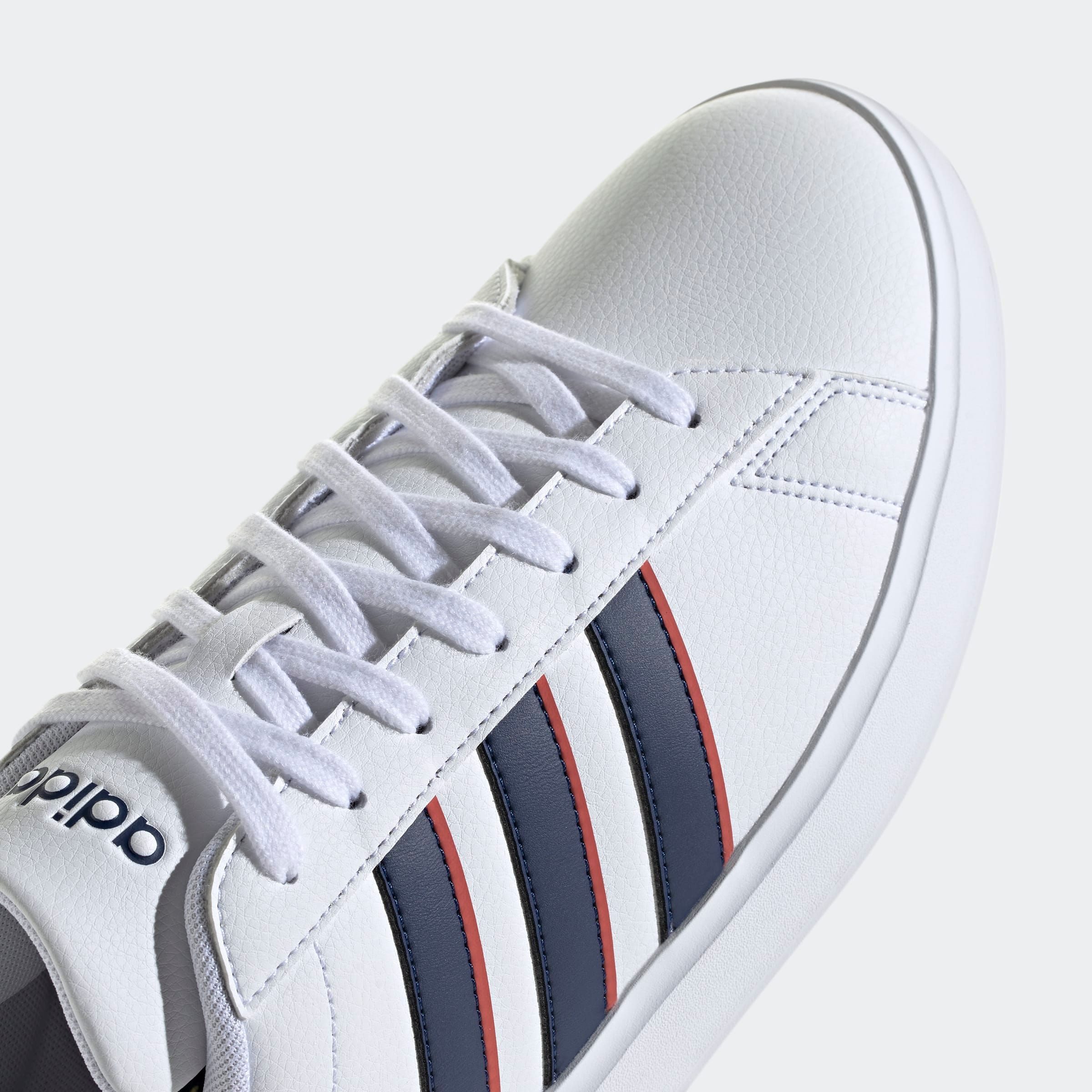 adidas Sportswear Sneakers GRAND COURT CLOUDFOAM COMFORT Design geïnspireerd op de adidas Superstar