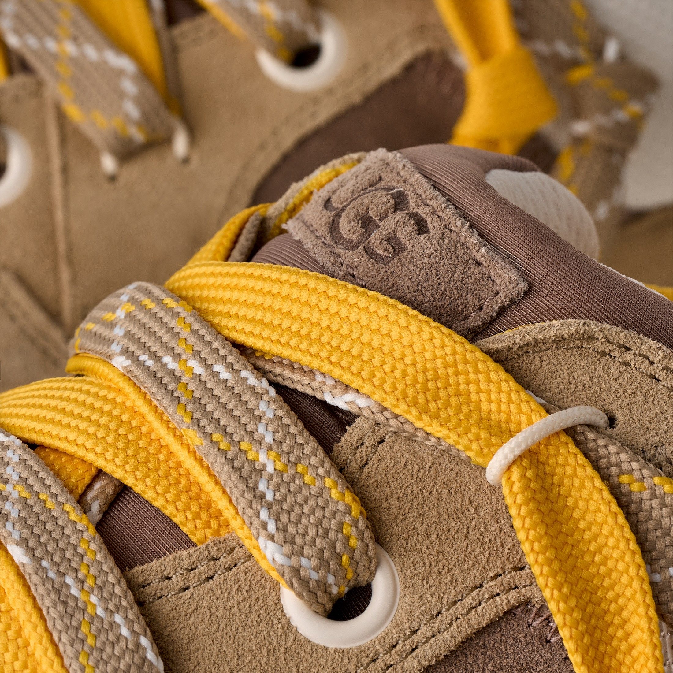UGG Sneakers LO LOWMEL , sneaker, vrijetijdsschoen met trendy loopzool