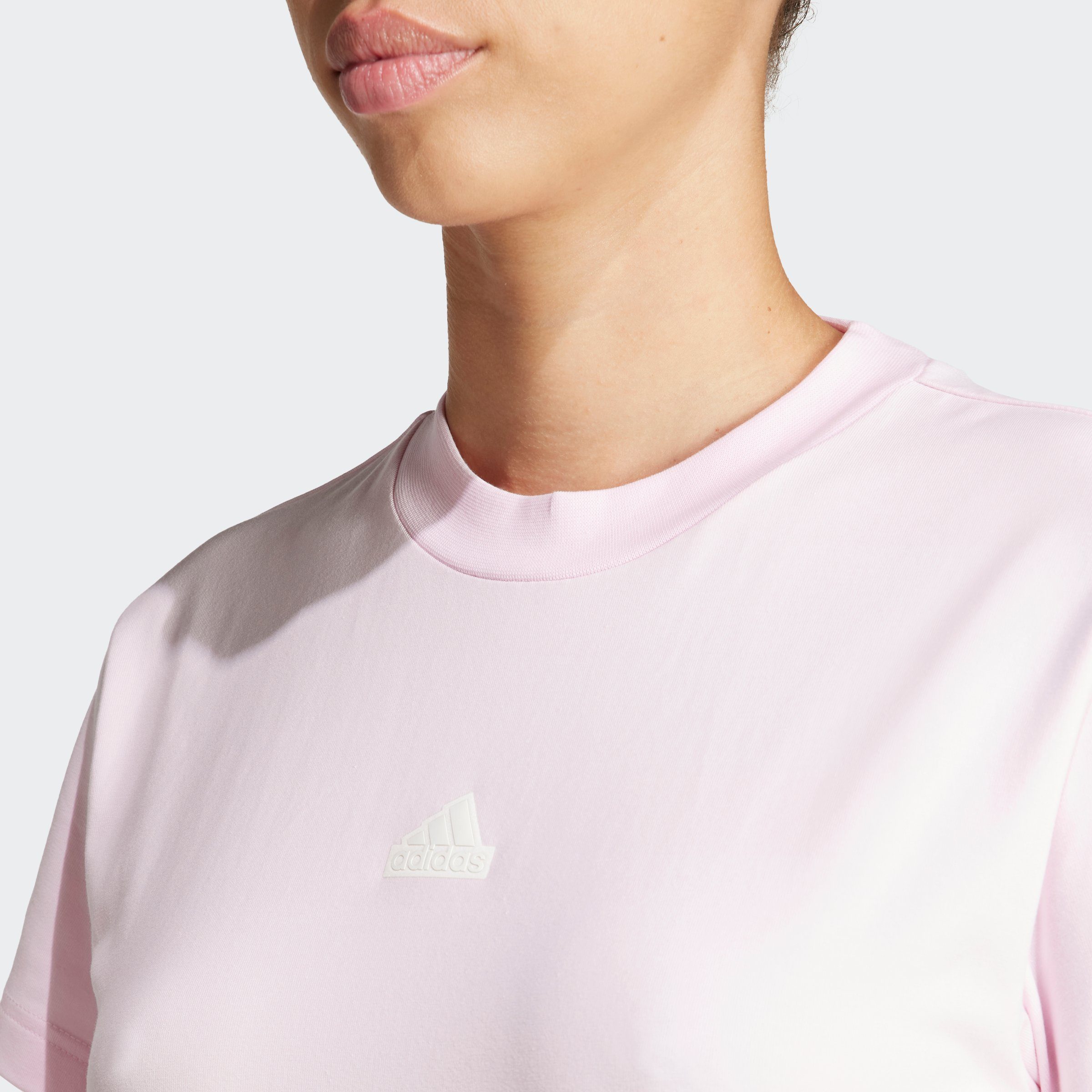 adidas Sportswear T-shirt W BLUV TEE