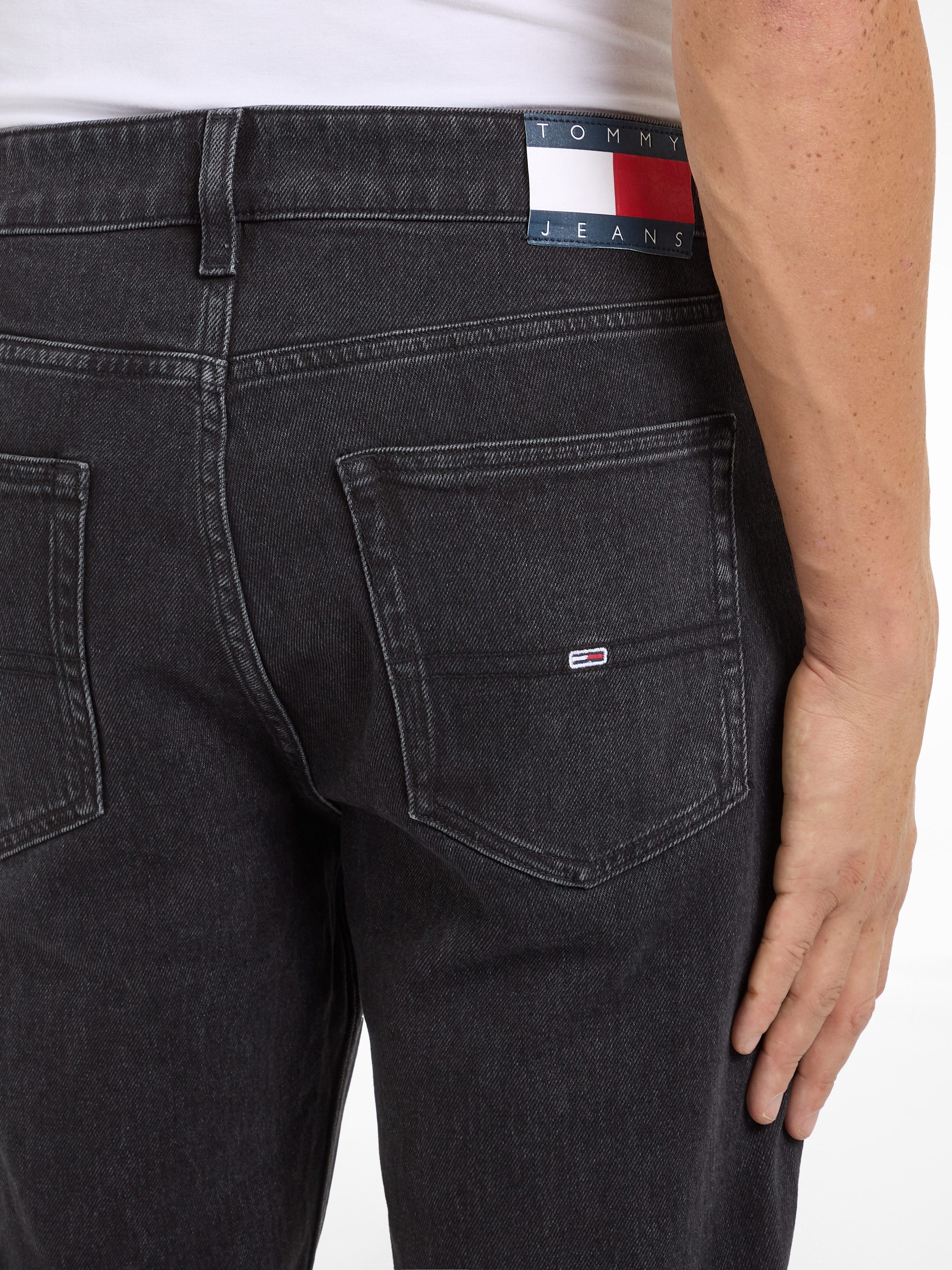 TOMMY JEANS Slim fit jeans RYAN SLIM STRAIGHT met gestempeld logo