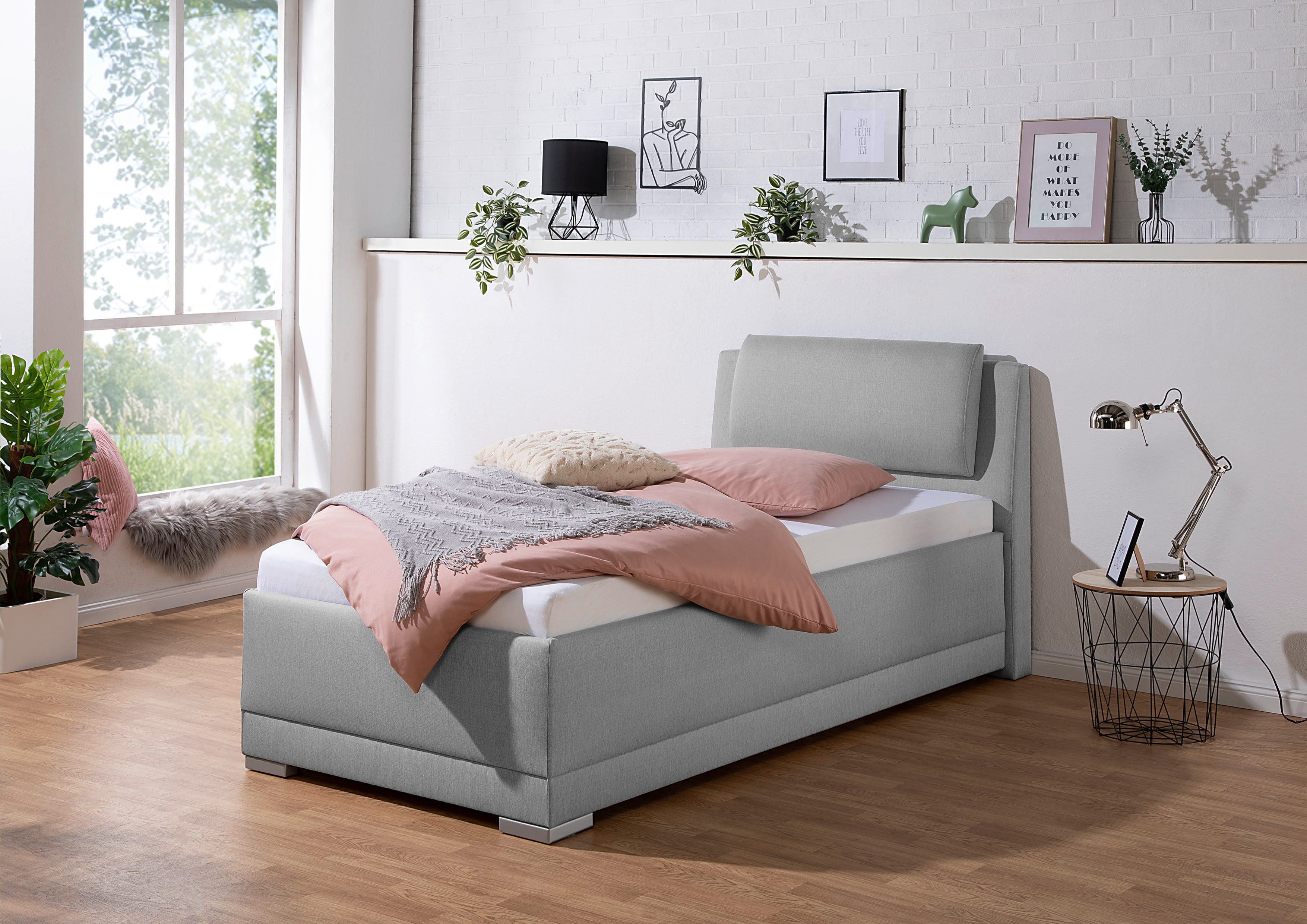 Maintal Gestoffeerd bed Oderzo met bedkist, verstelbare hoofdsteun, matrassen in h2 of h3 ter keuze
