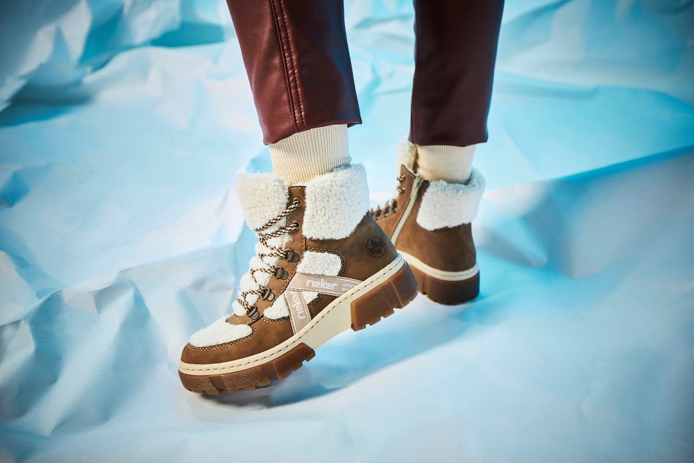 Rieker Winterlaarzen , veterschoenen, snowboots, profielzool, met binnenrits