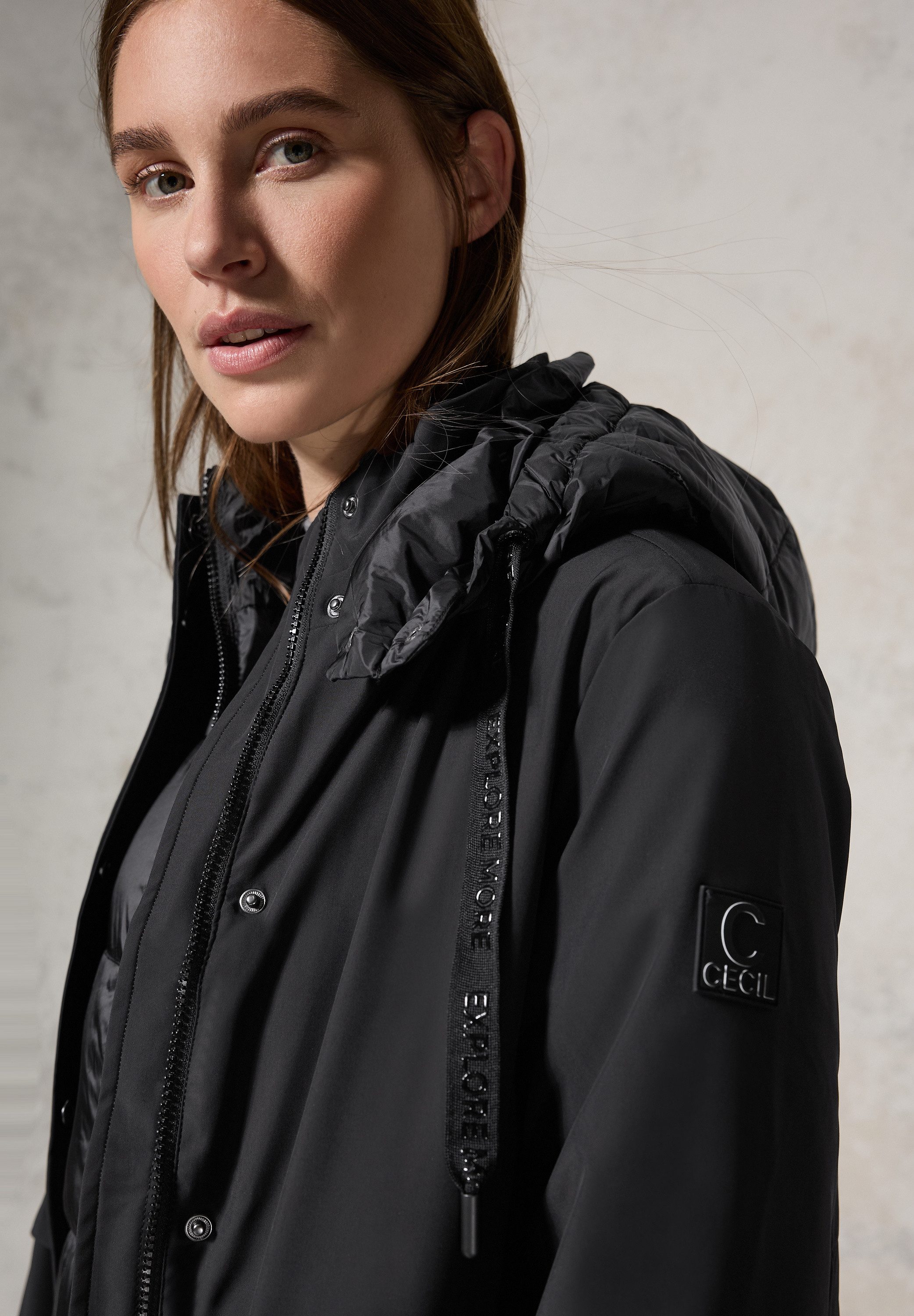Cecil Trenchcoat met een capuchon