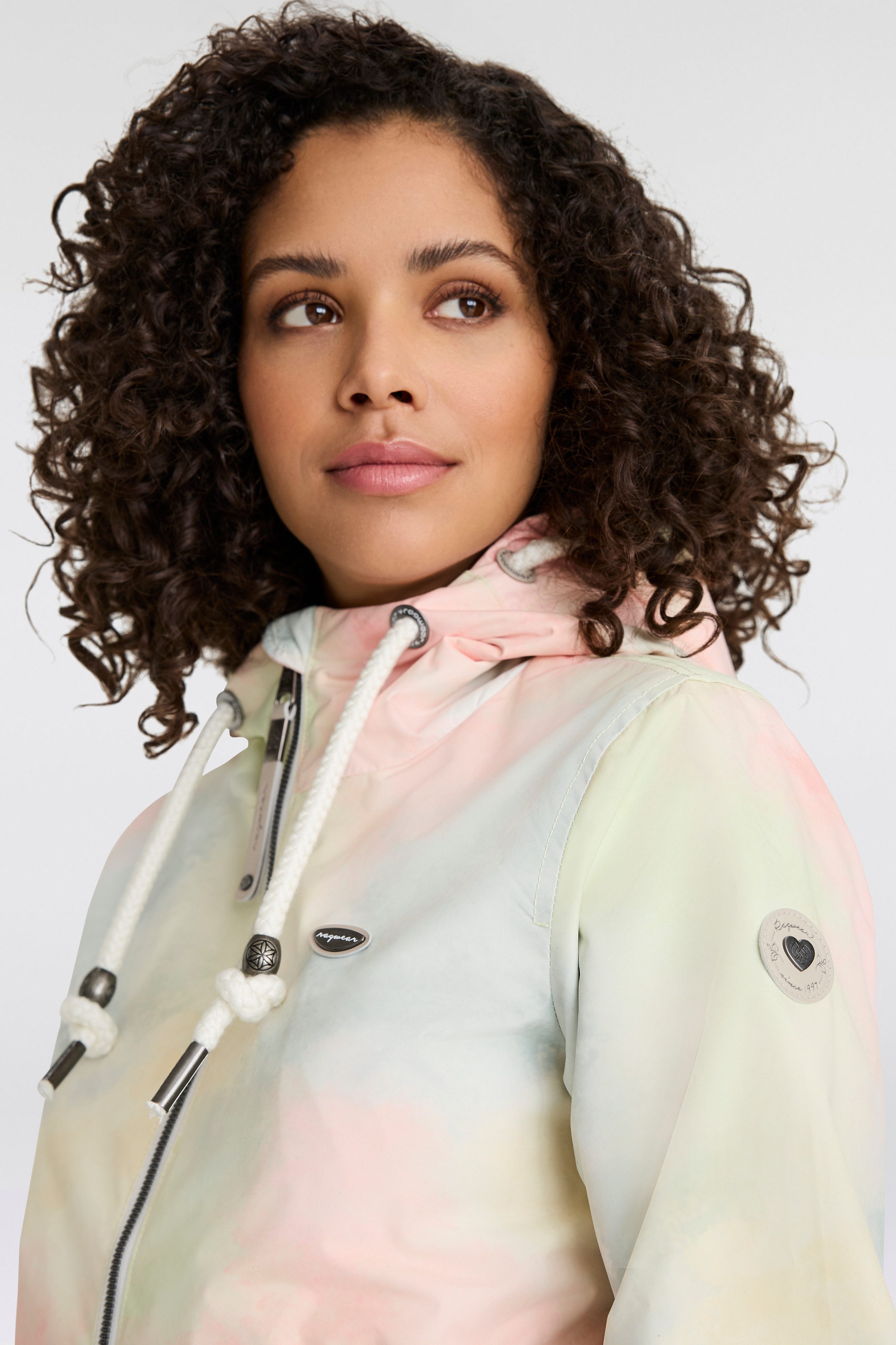 Ragwear Functioneel jack NUGGIE OMBRE O Tussenjas van waterafstotend materiaal