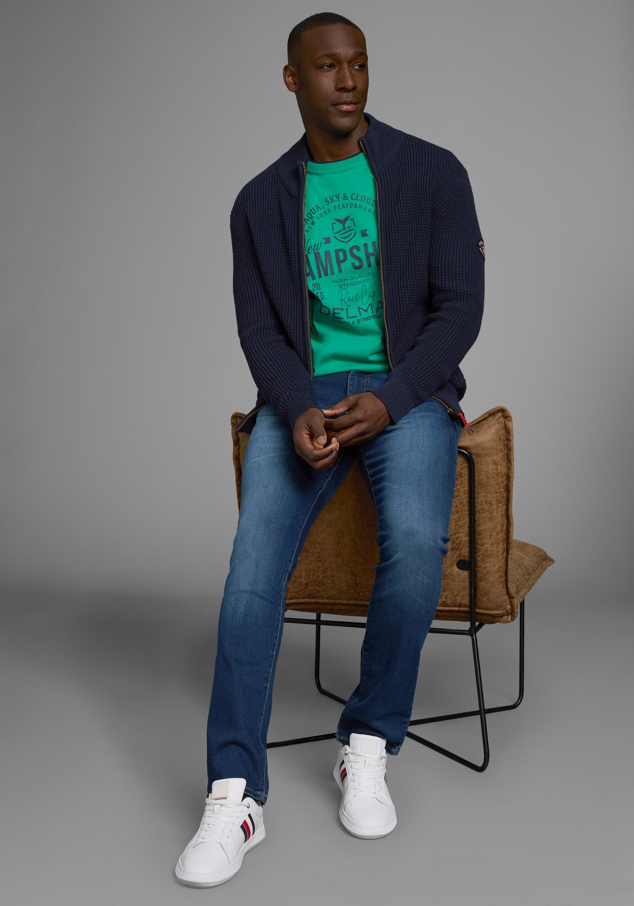 DELMAO Shirt met lange mouwen met een moderne print - nieuwe collectie