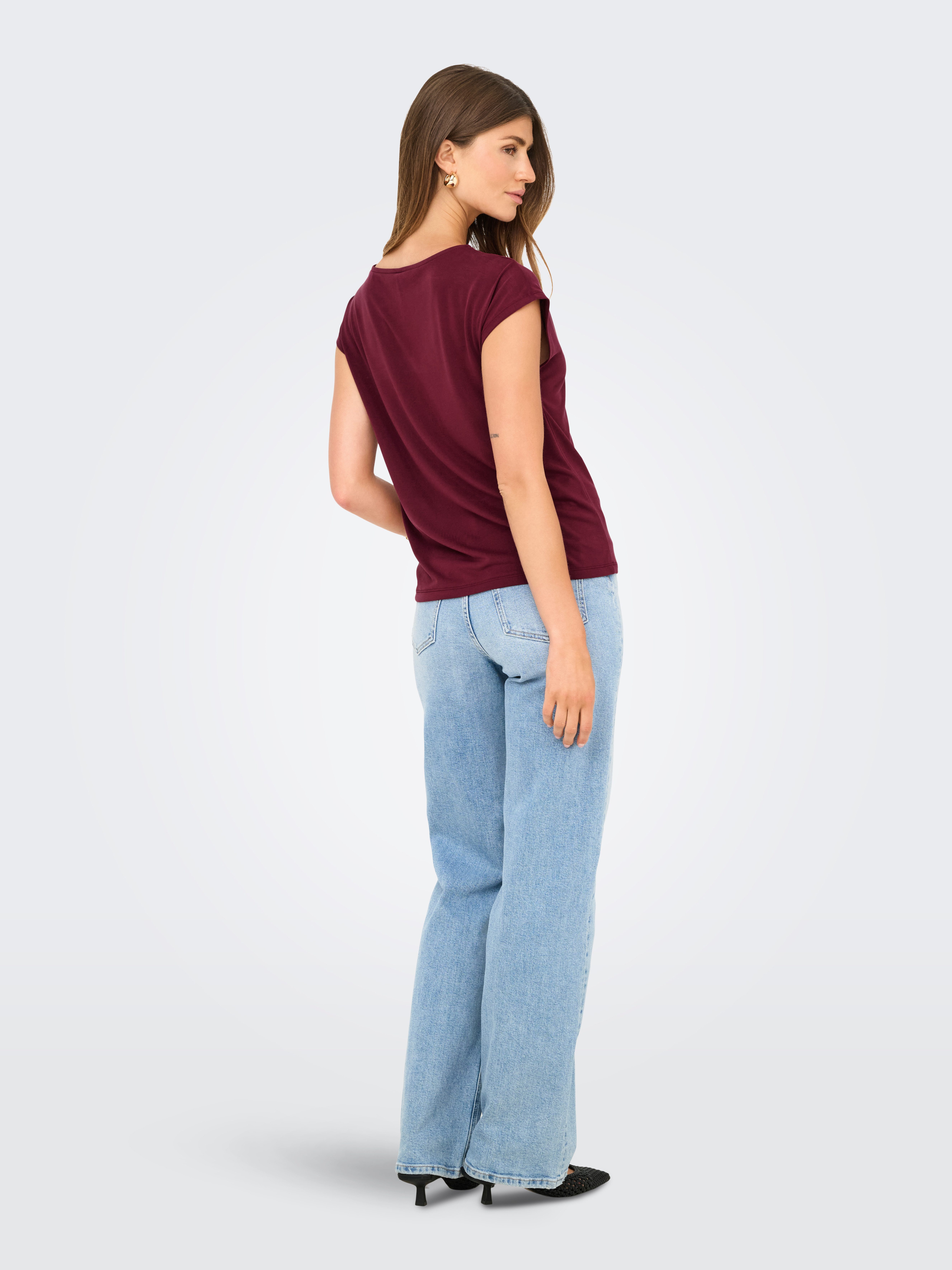Only Shirt met V-hals ONLFREE S/S MODAL V-NEC TOP BOX JRS NOOS