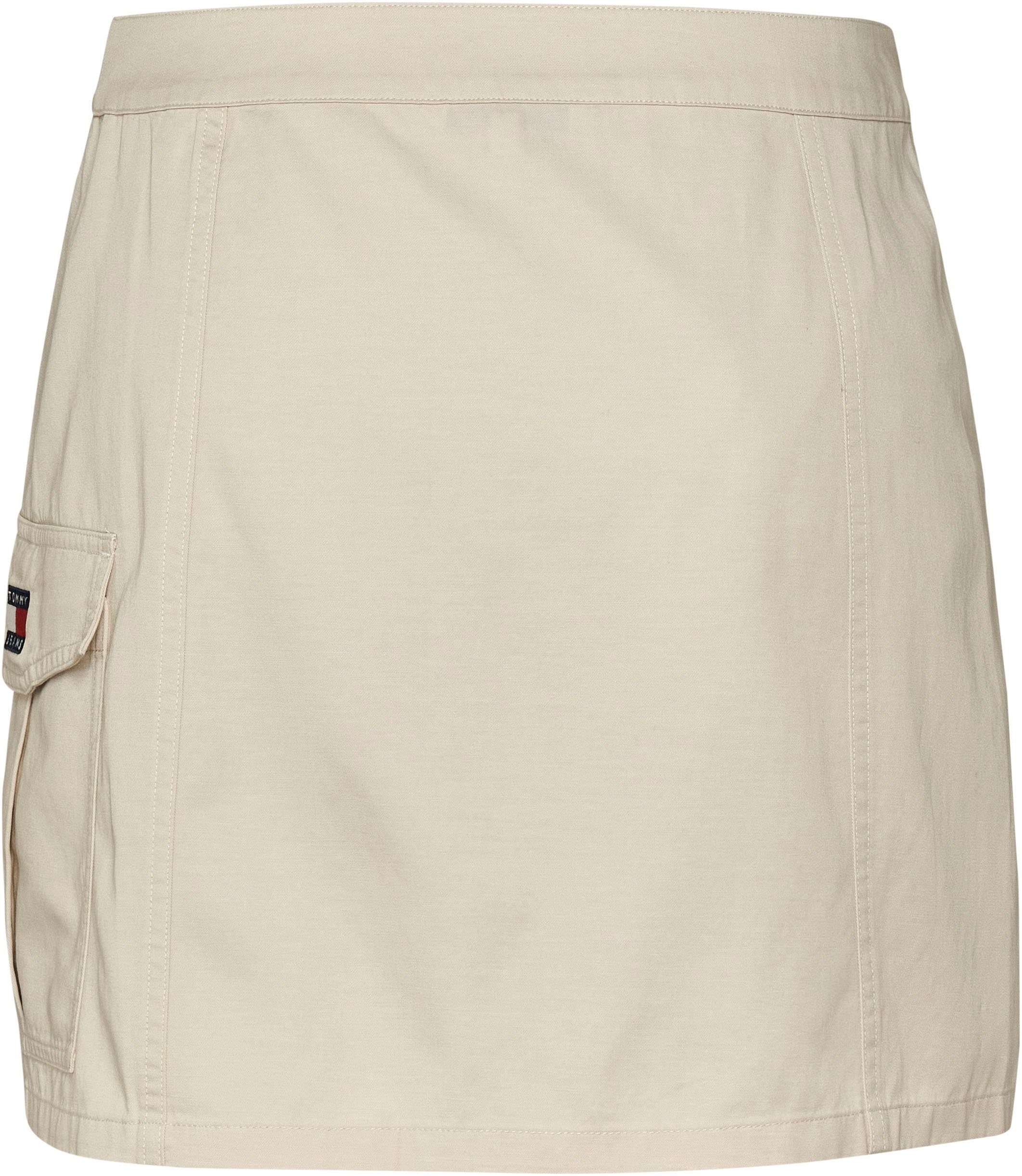 TOMMY JEANS Minirok TJW STRUCTURED CARGO MINI SKIRT Webrok in gestructureerde kwaliteit, cargo vorm