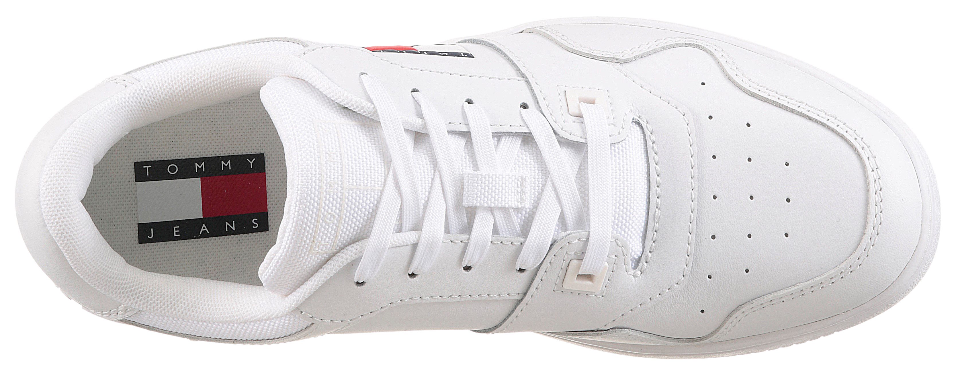 TOMMY JEANS Sneakers TJM RETRO BASKET ESS , vrijetijdsschoen, lage schoen, veterschoen met schachtversteviging