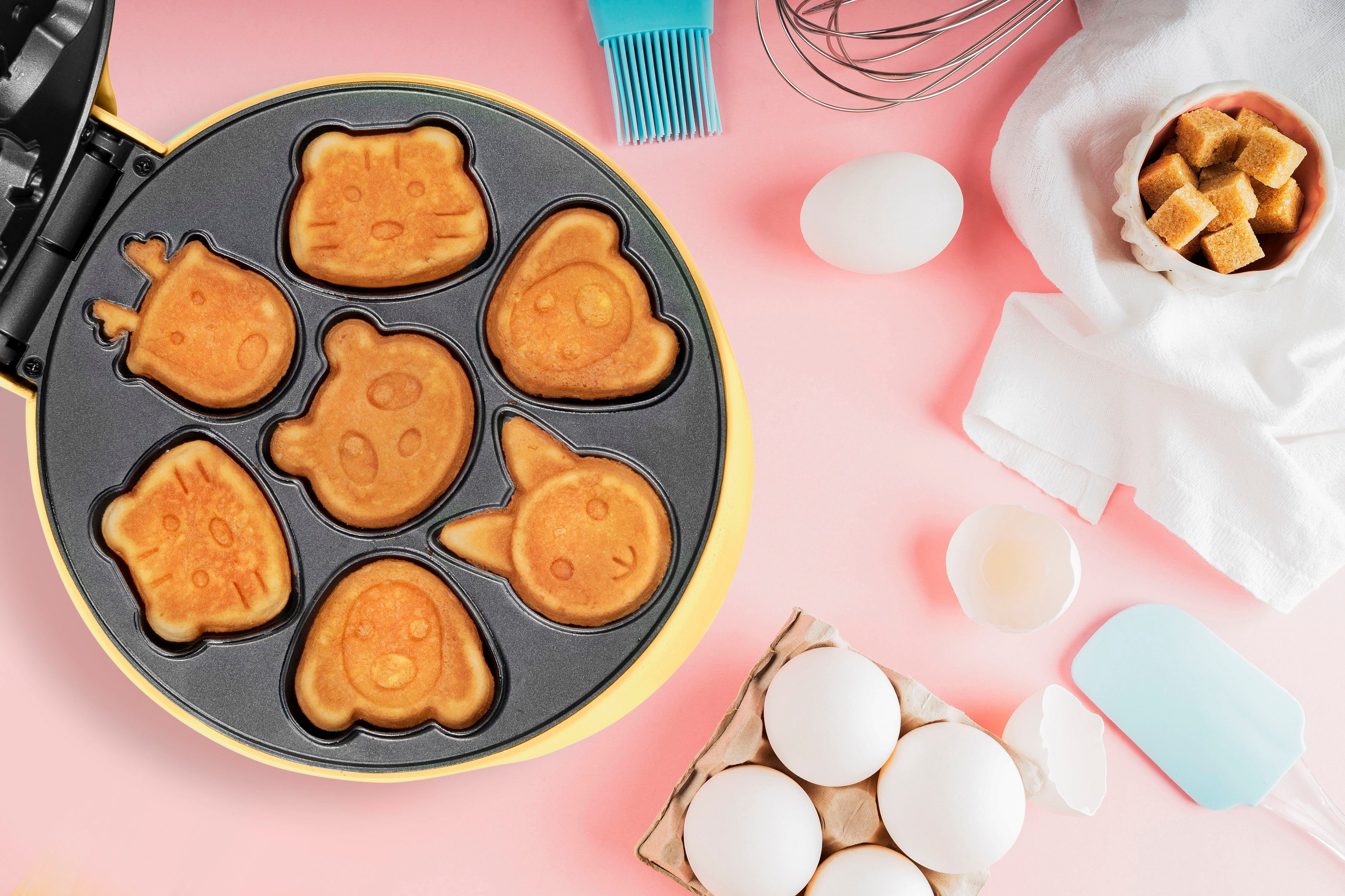 bestron Wafelijzer AAW700 voor mini-wafelkoekjes met achterlamp en antiaanbaklaag