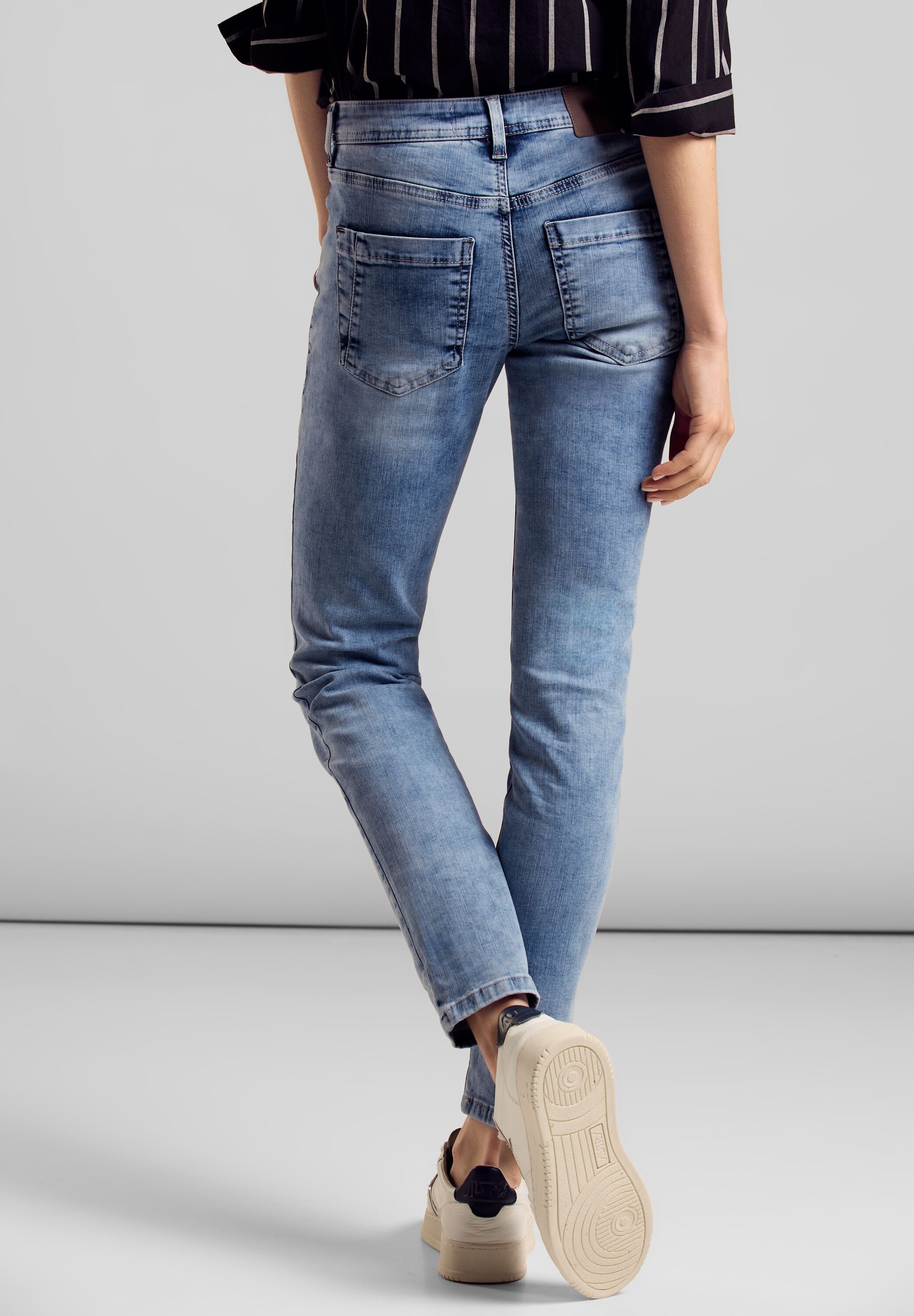 STREET ONE Skinny fit jeans Style York in five-pocketsstijl
