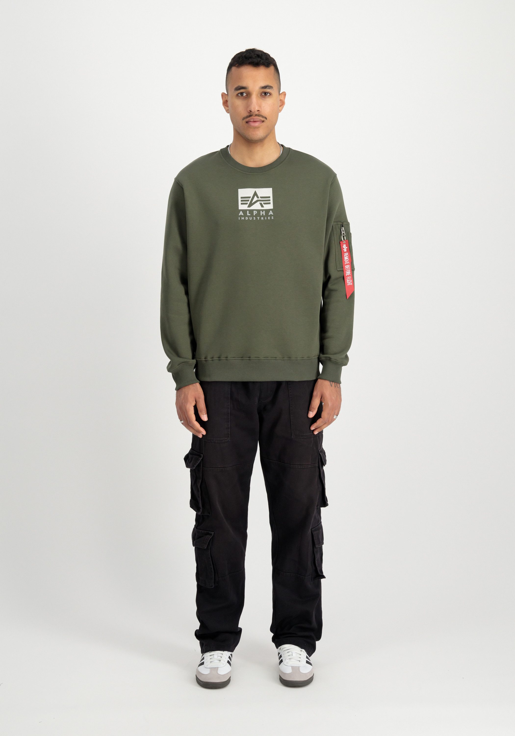 Alpha Industries Sweater Alpha Industries Men - Sweatshirts Satin Logo Sweatshirt