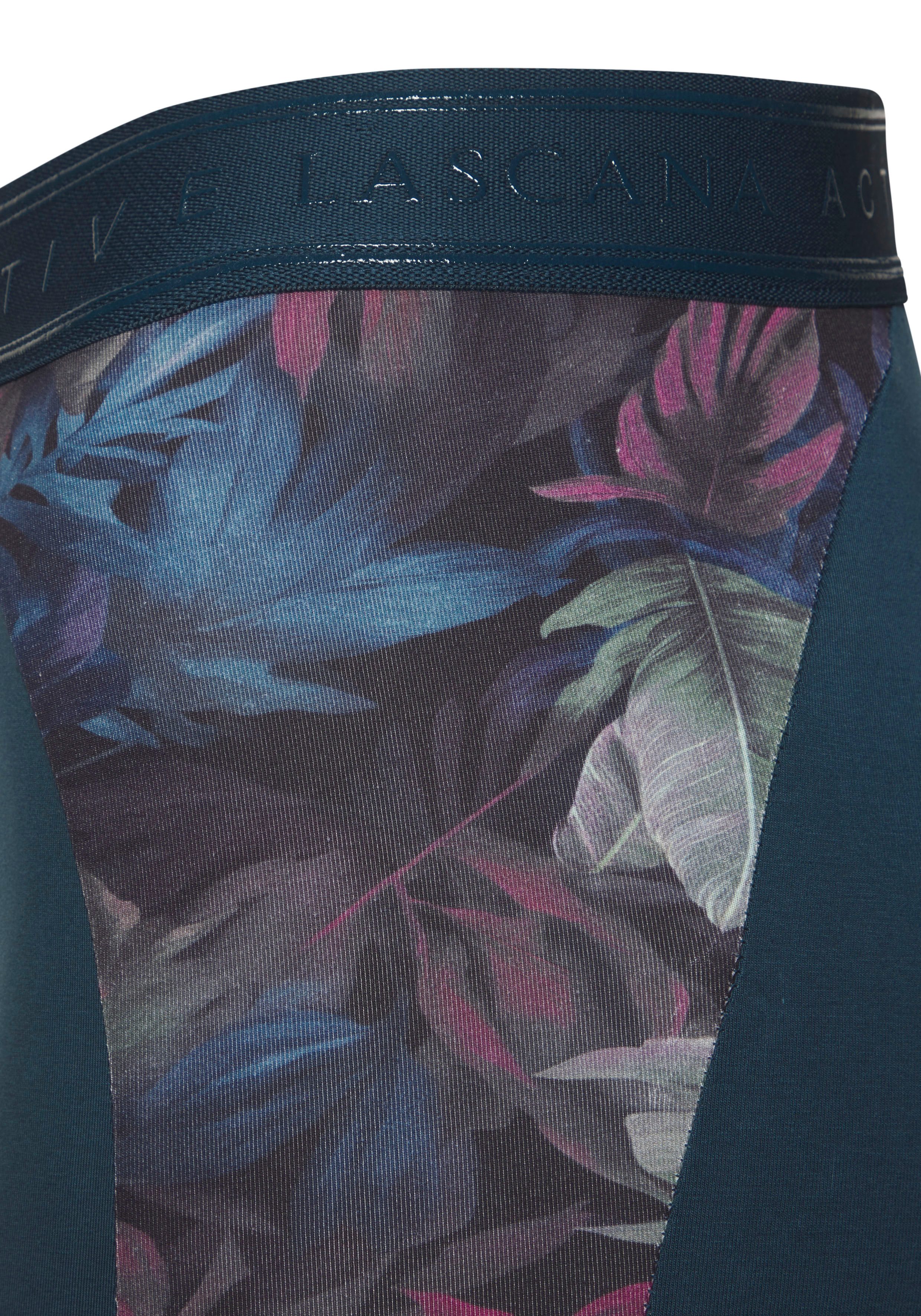 active by Lascana Functionele short Sportshorts met florale inzetten