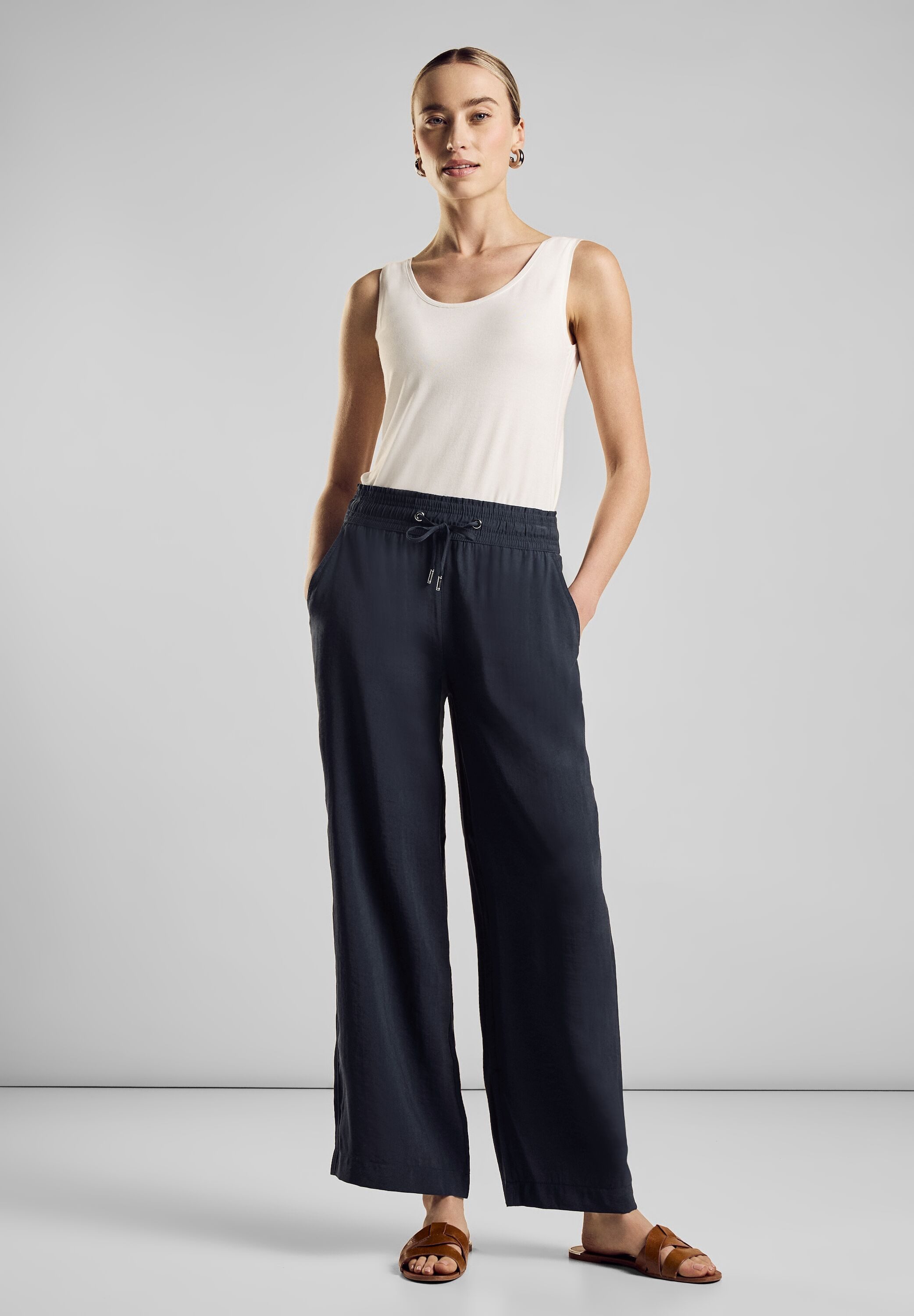 STREET ONE Stoffen broek met trekkoord