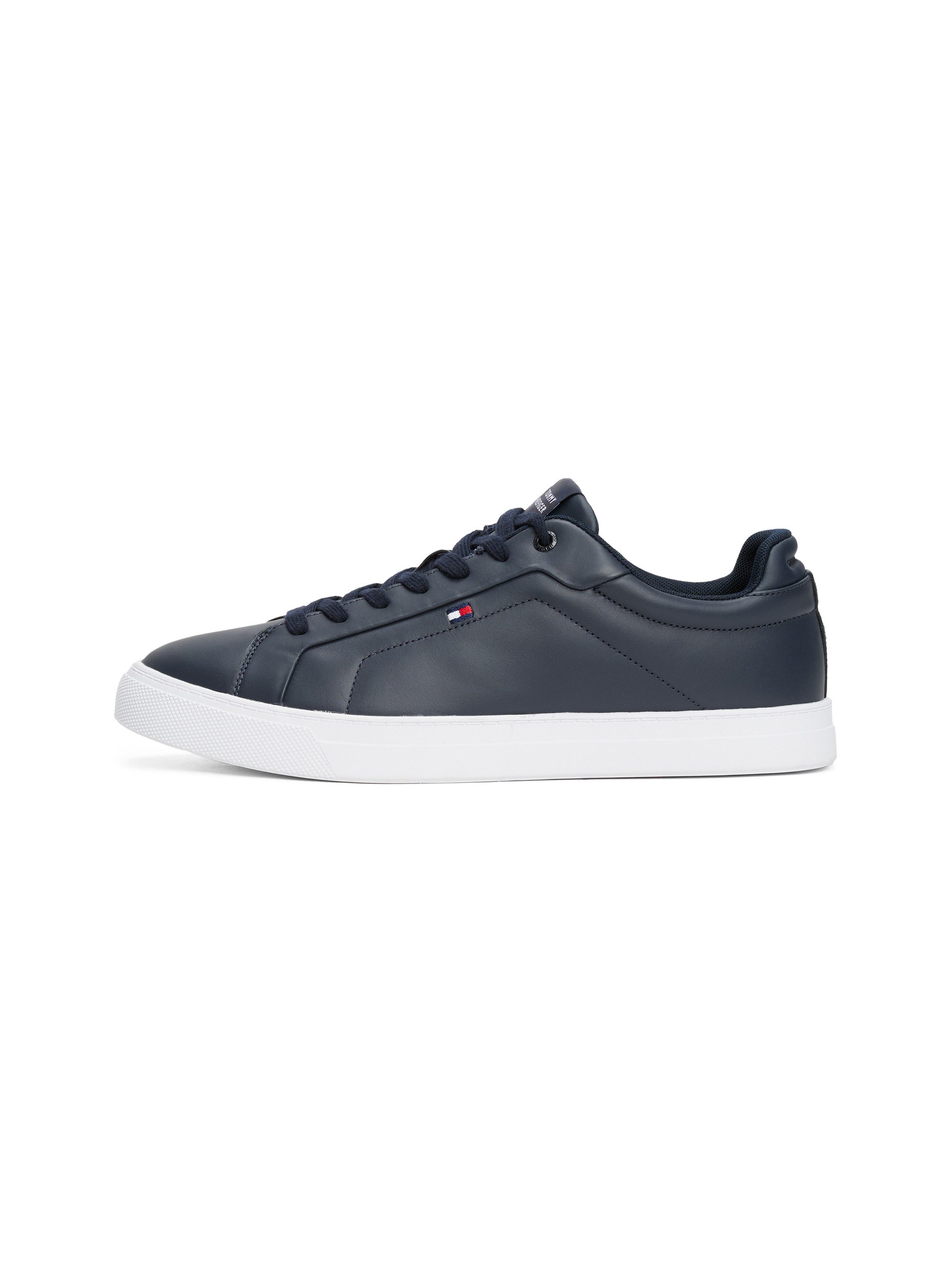 Tommy Hilfiger Sneakers ICON COURT LTH FLAG ESS vrijetijdsschoen, lage schoen, veterschoen met kleine logovlag