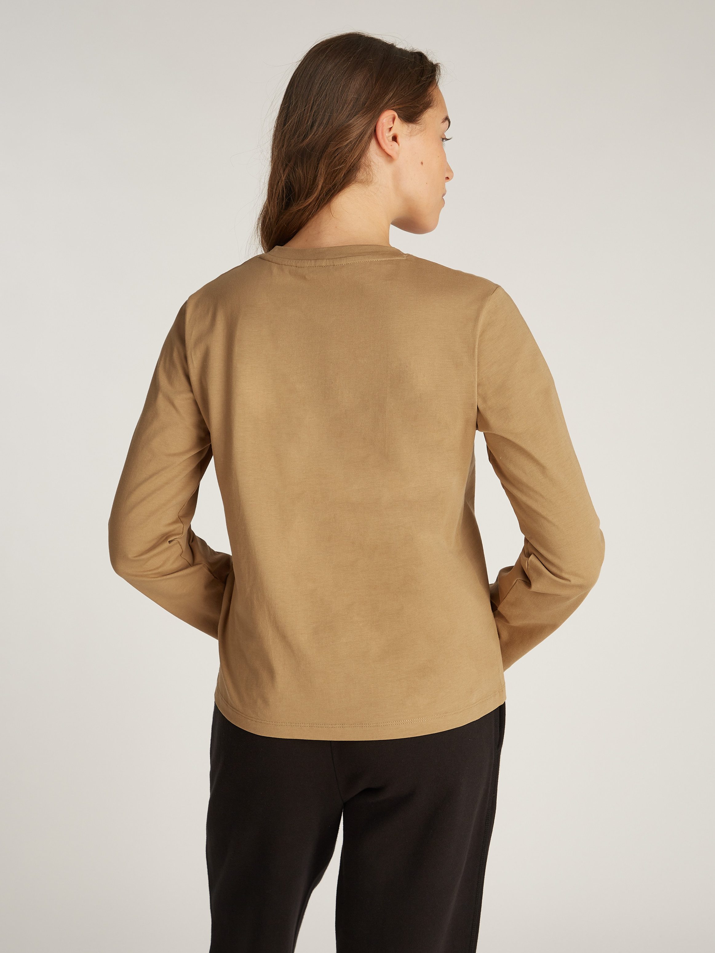 Tommy Hilfiger Shirt met lange mouwen REG CORP LOGO C-NK LS met een logo-opschrift