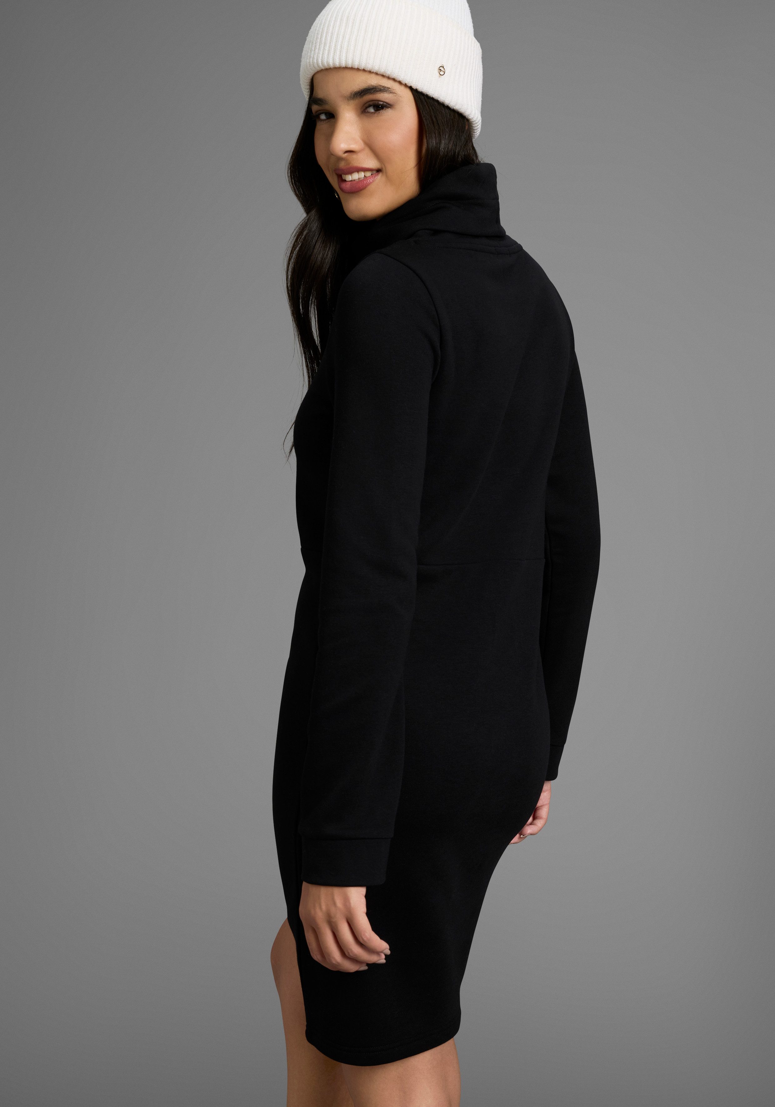 Laura Scott Sweatjurk