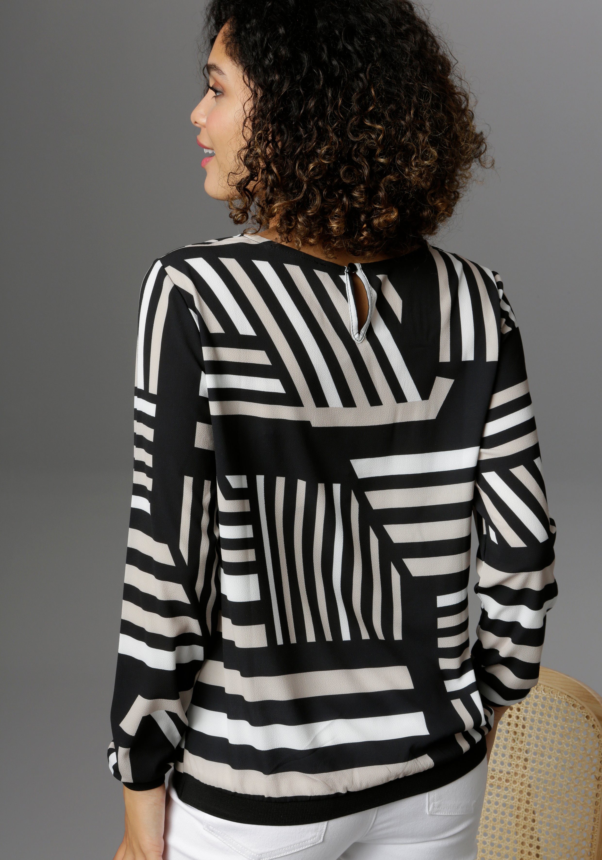 Aniston SELECTED Shirtblouse met grafisch patroon