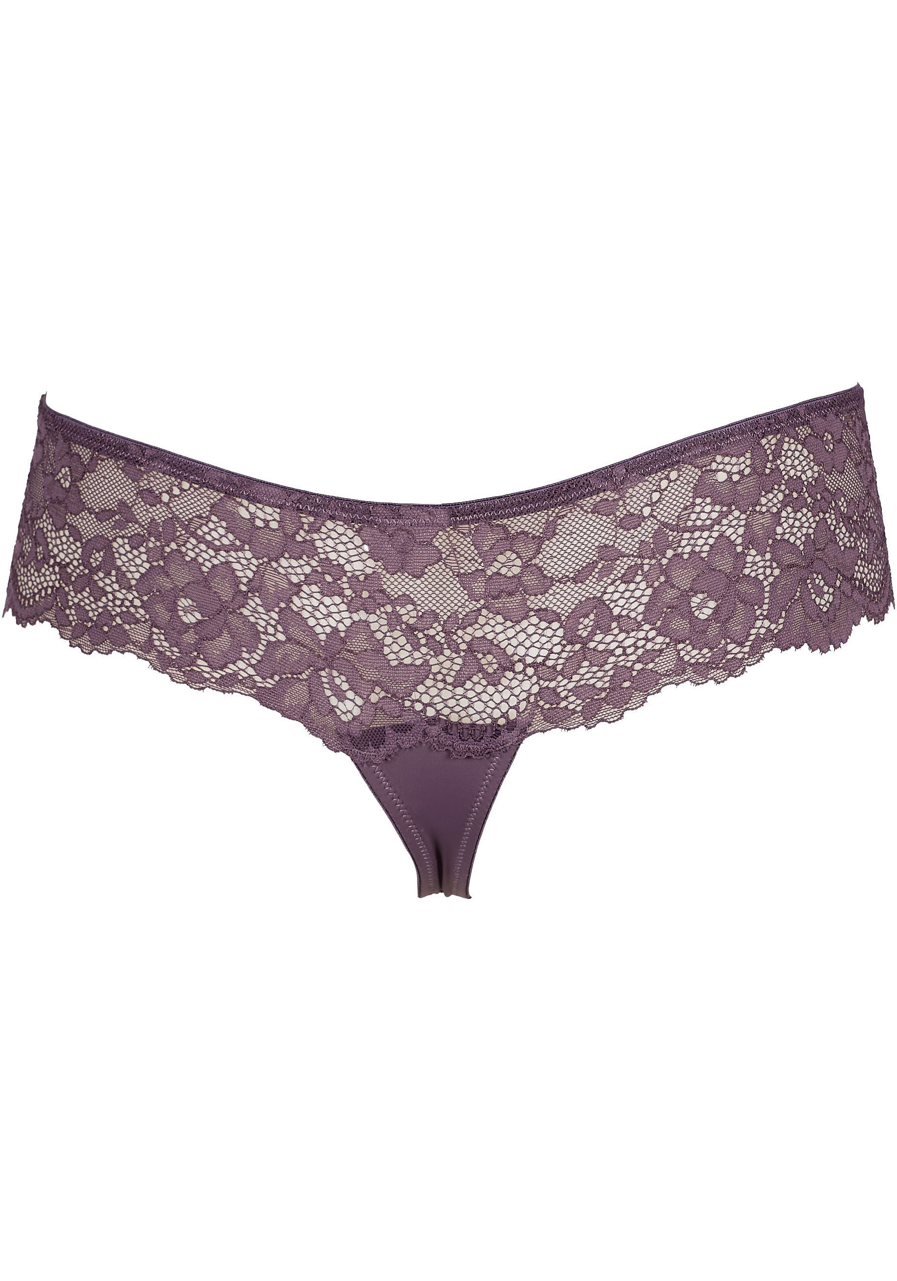 After Eden Heupslip EVERY DAY met delicate kantafwerking