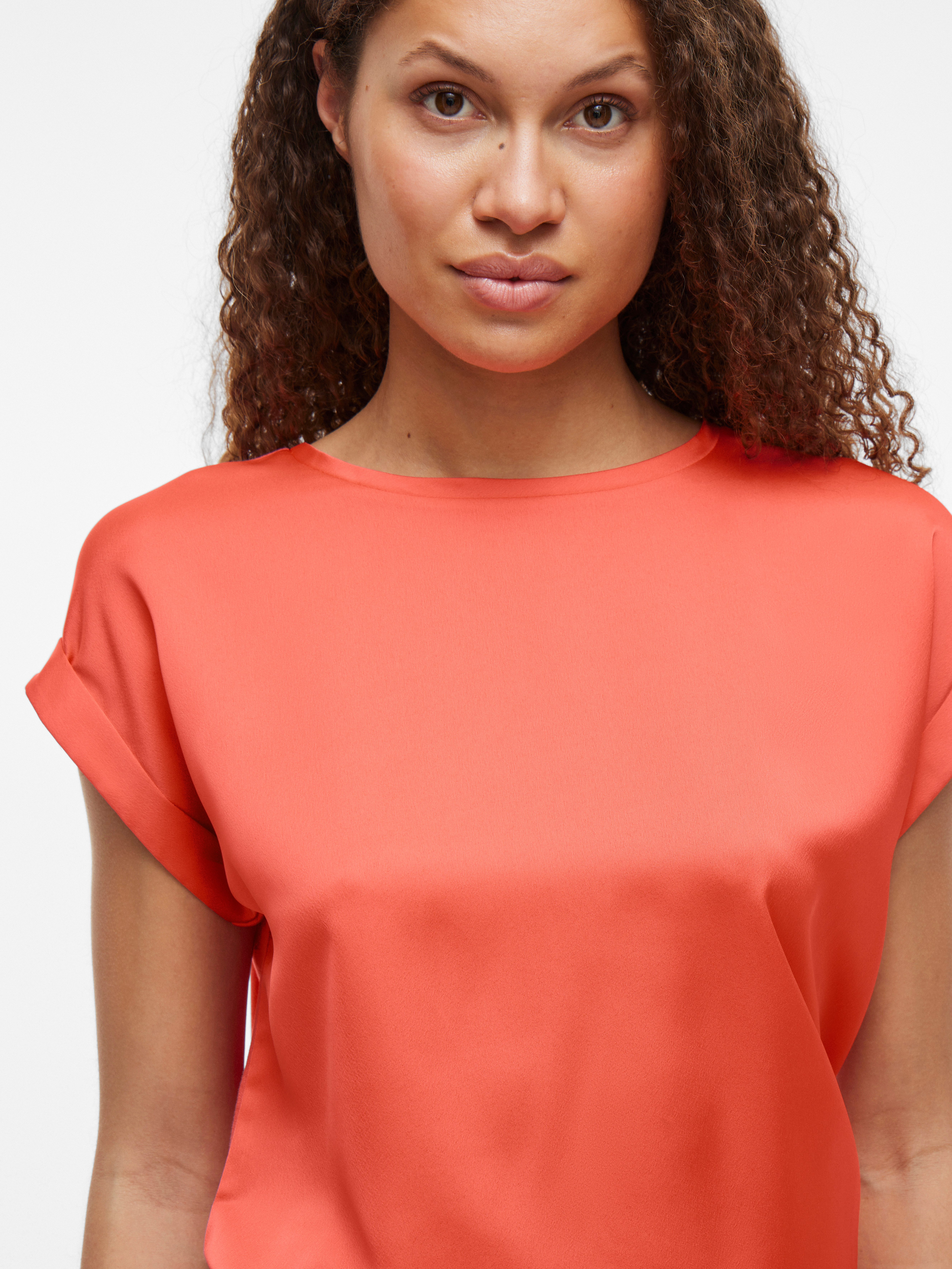 Vila Shirt met korte mouwen VIELLETTE S S SATIN TOP NOOS