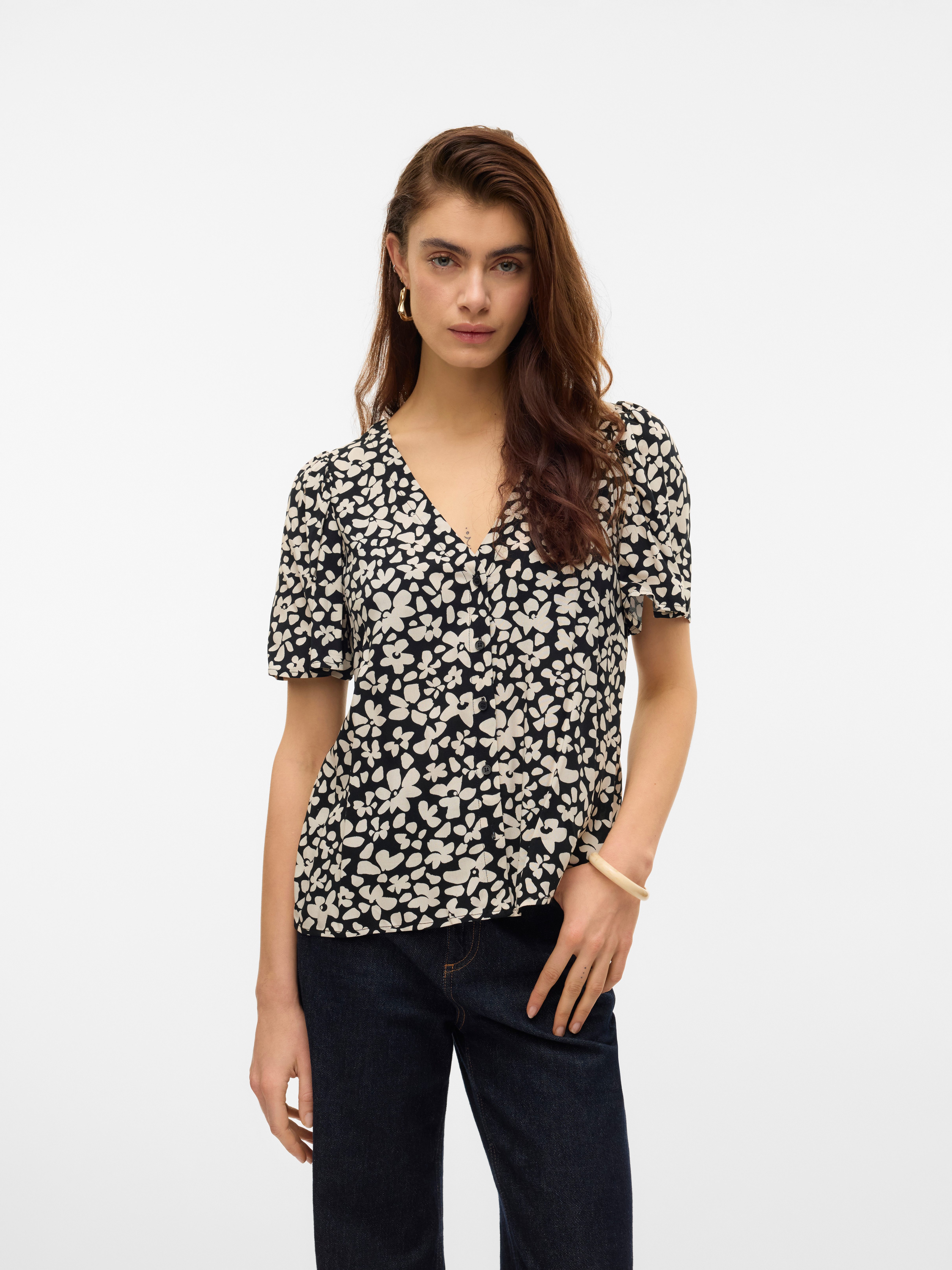 Vero Moda Blouse met korte mouwen VMALBA SS V-NECK SHIRT WVN GA dames blouses maat S (36) zwart